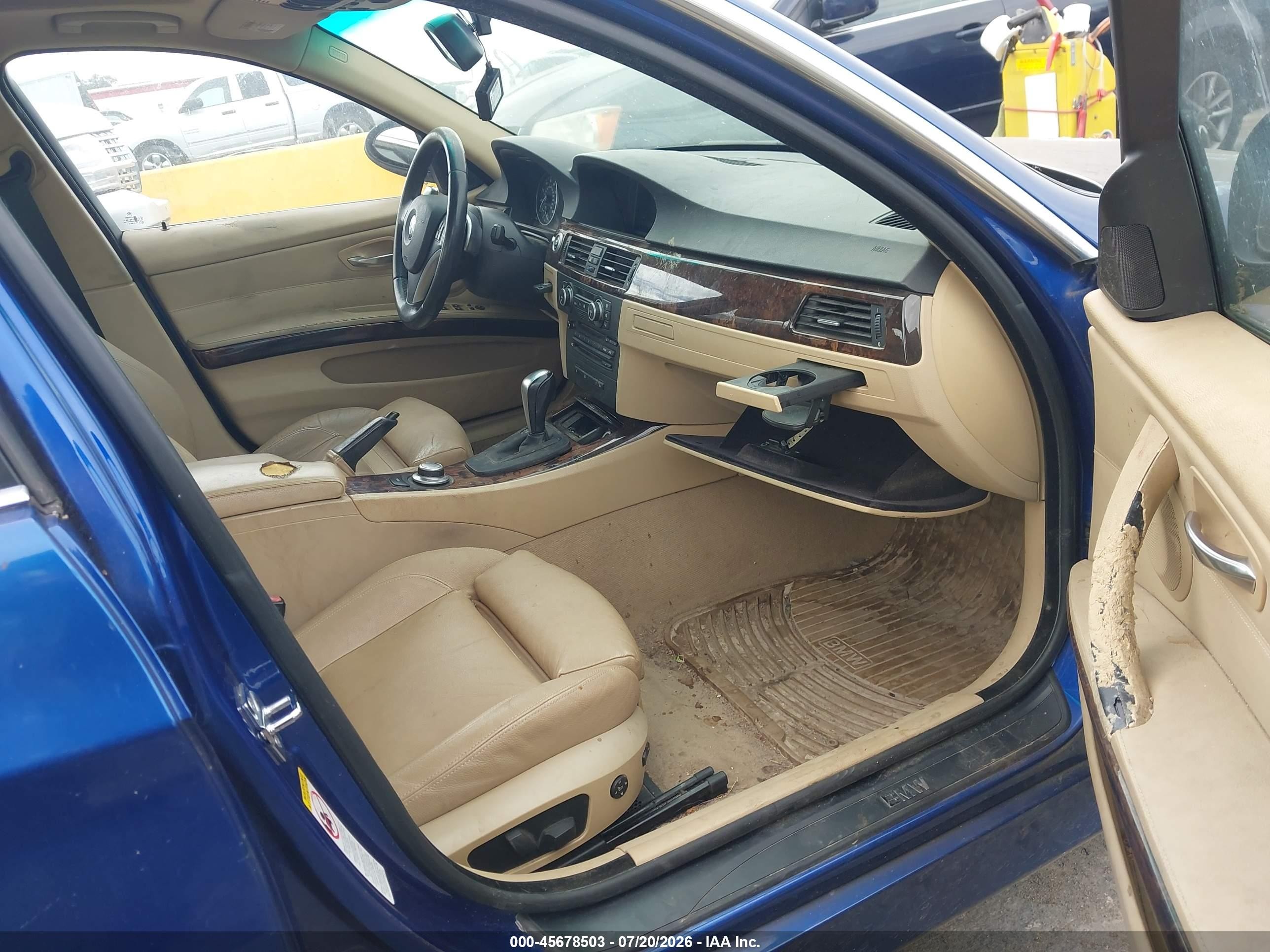 2007 Bmw 335i   Blue vin: WBAVB73507VH21576