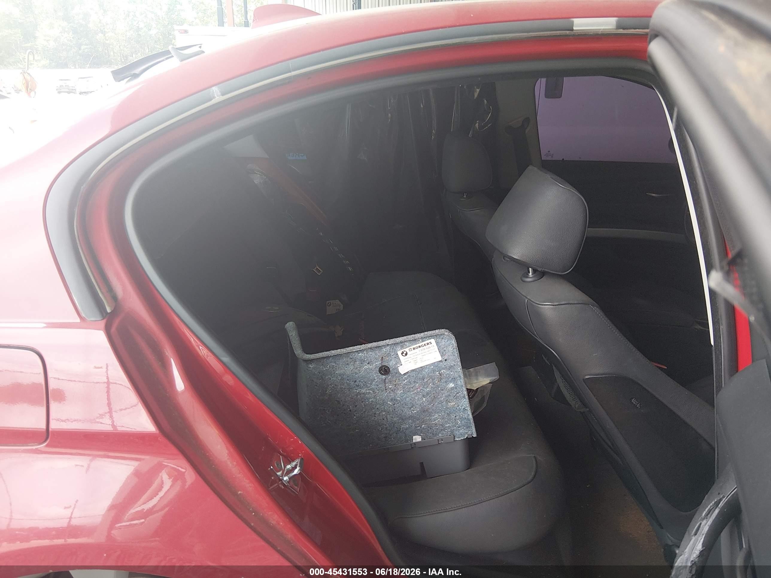 2008 Bmw 335i   Red vin: WBAVB73518VH26304