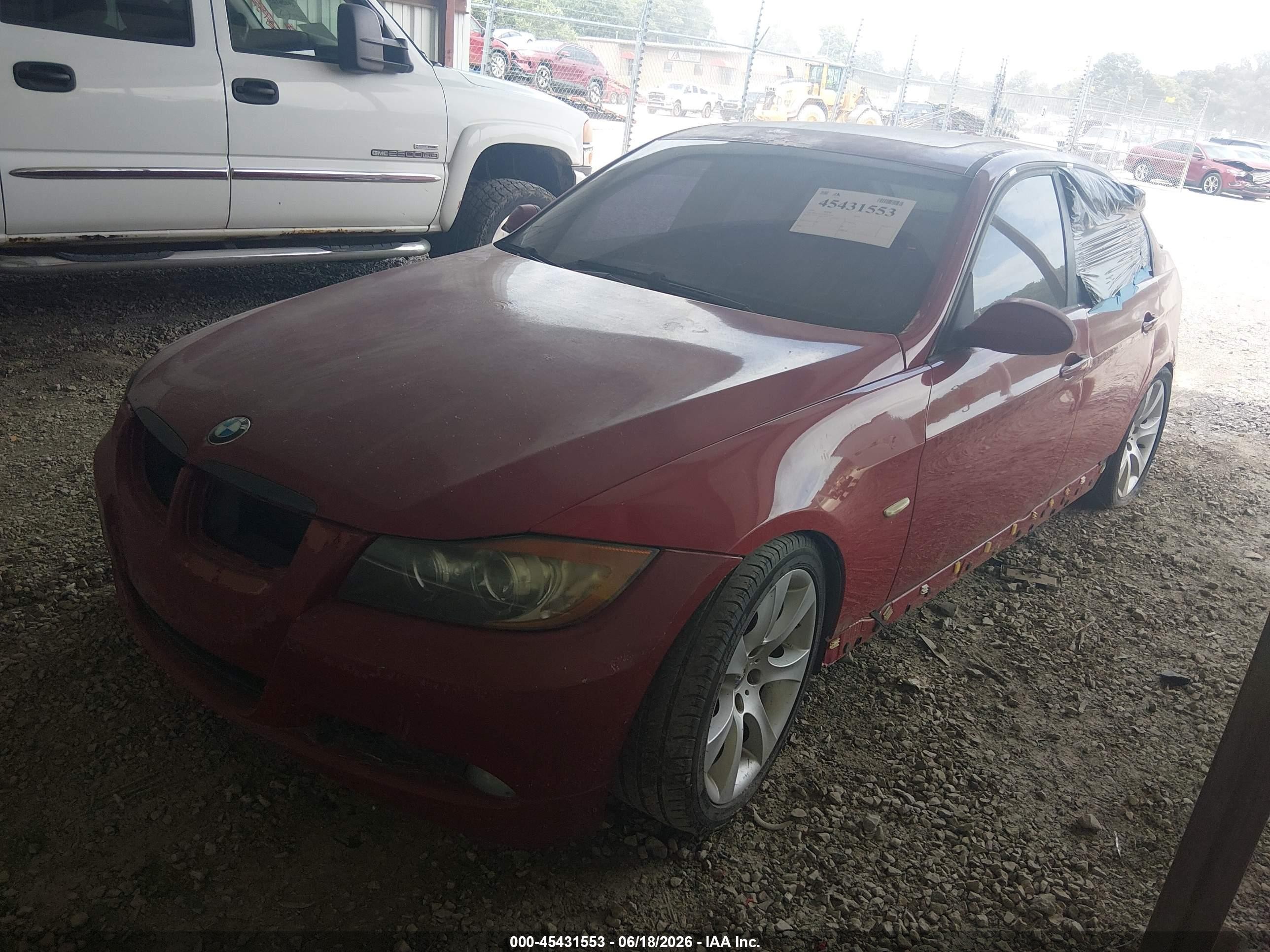 2008 Bmw 335i   Red vin: WBAVB73518VH26304