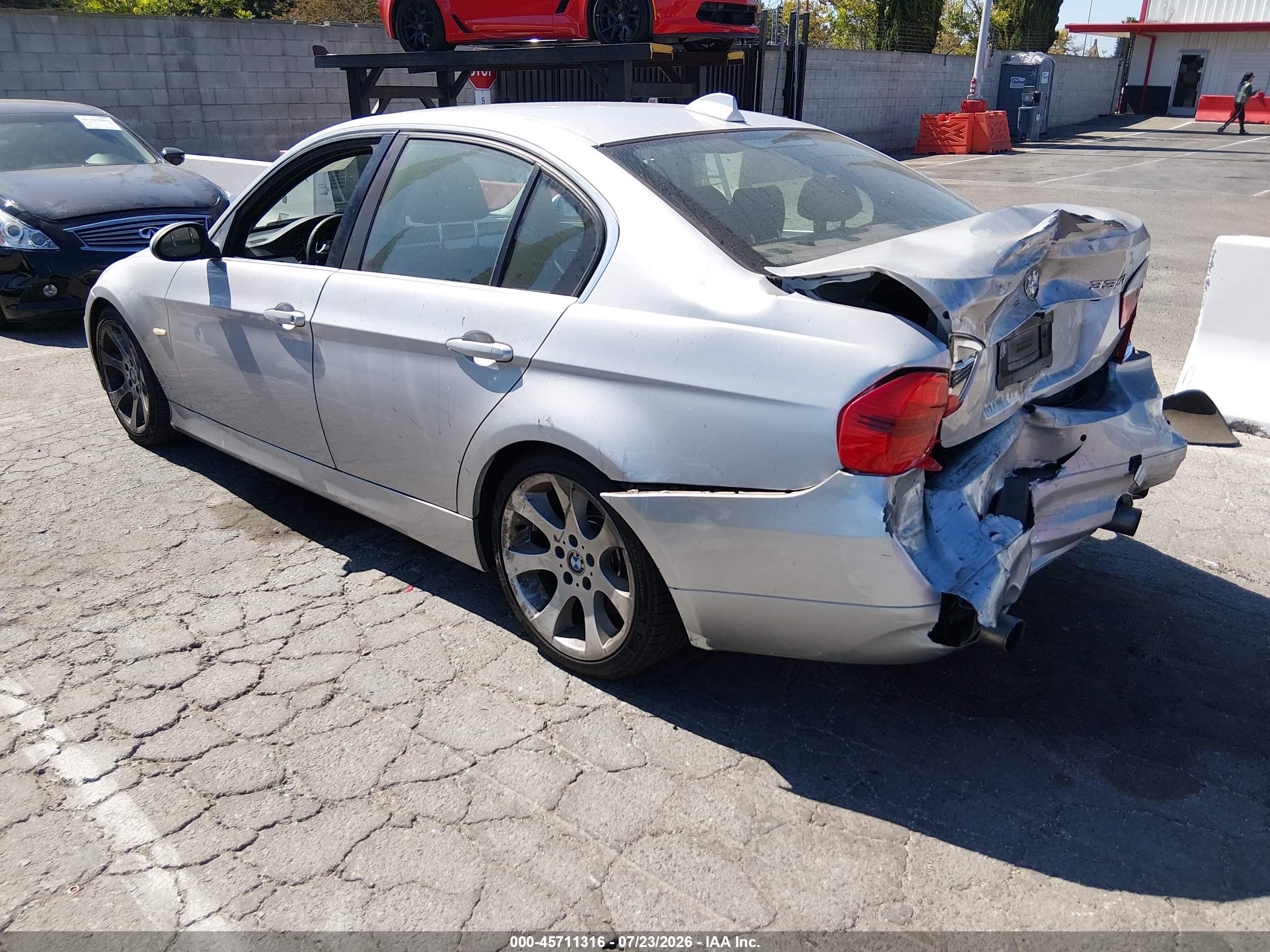 2007 Bmw 335i   Silver vin: WBAVB73527KY60803