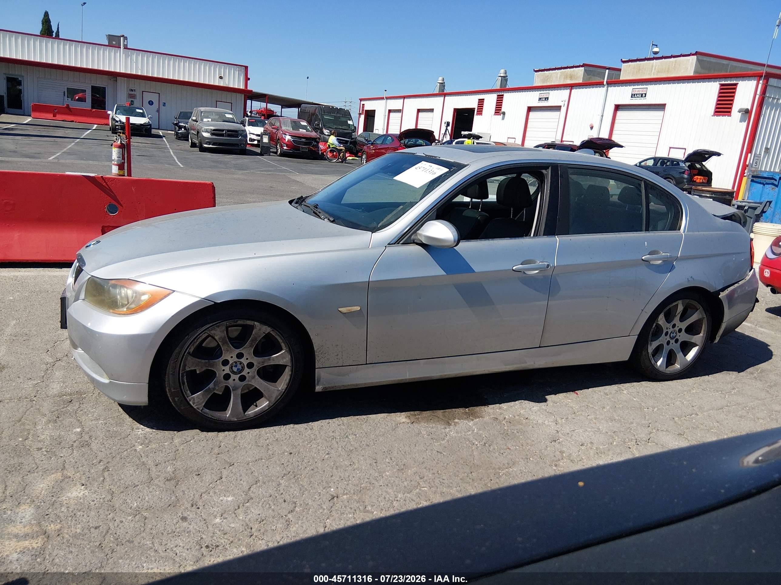 2007 Bmw 335i   Silver vin: WBAVB73527KY60803