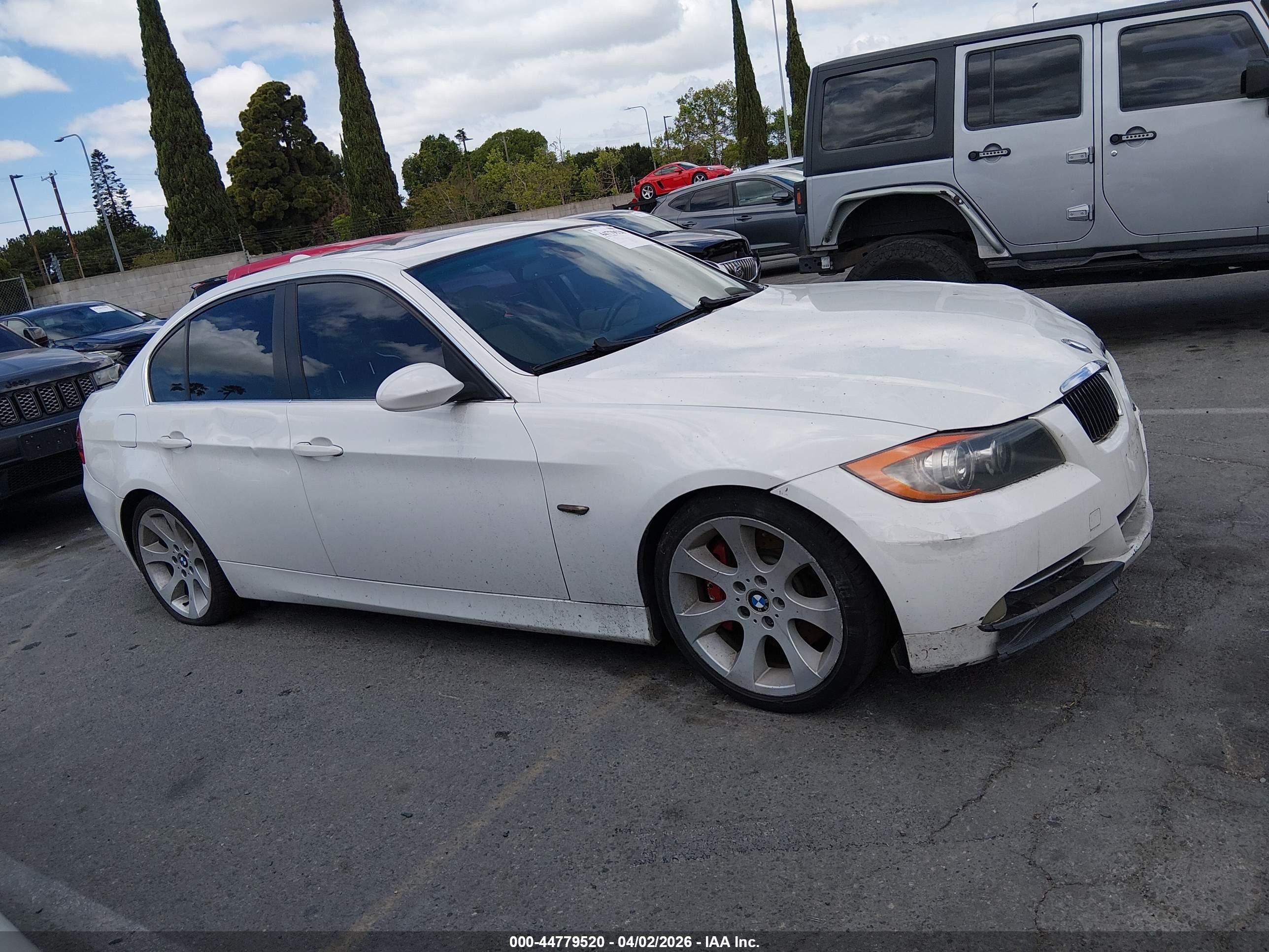 2007 Bmw 335i   White vin: WBAVB73527PA89913