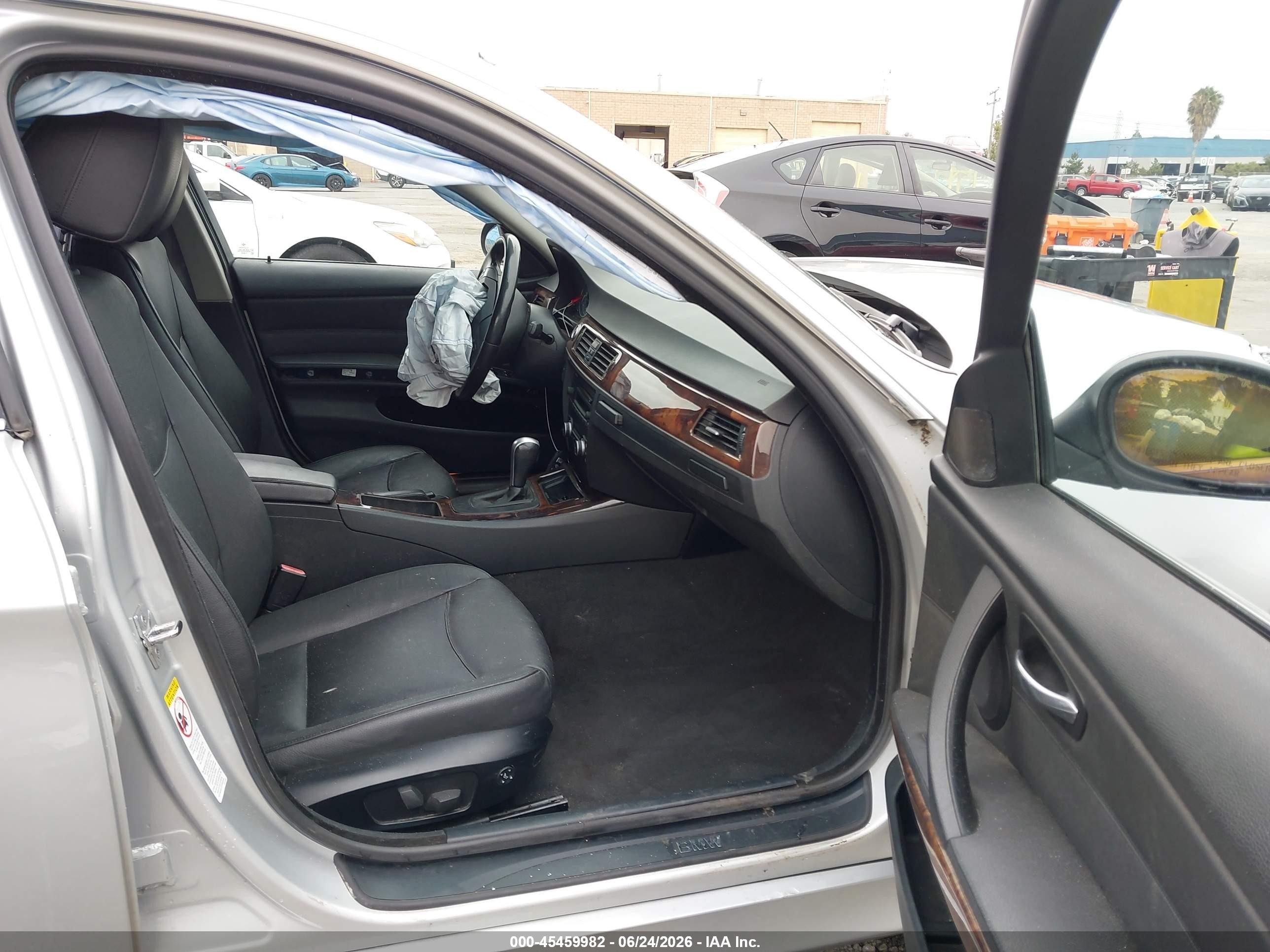 2007 Bmw 335i   Серебряный vin: WBAVB73527VF53035