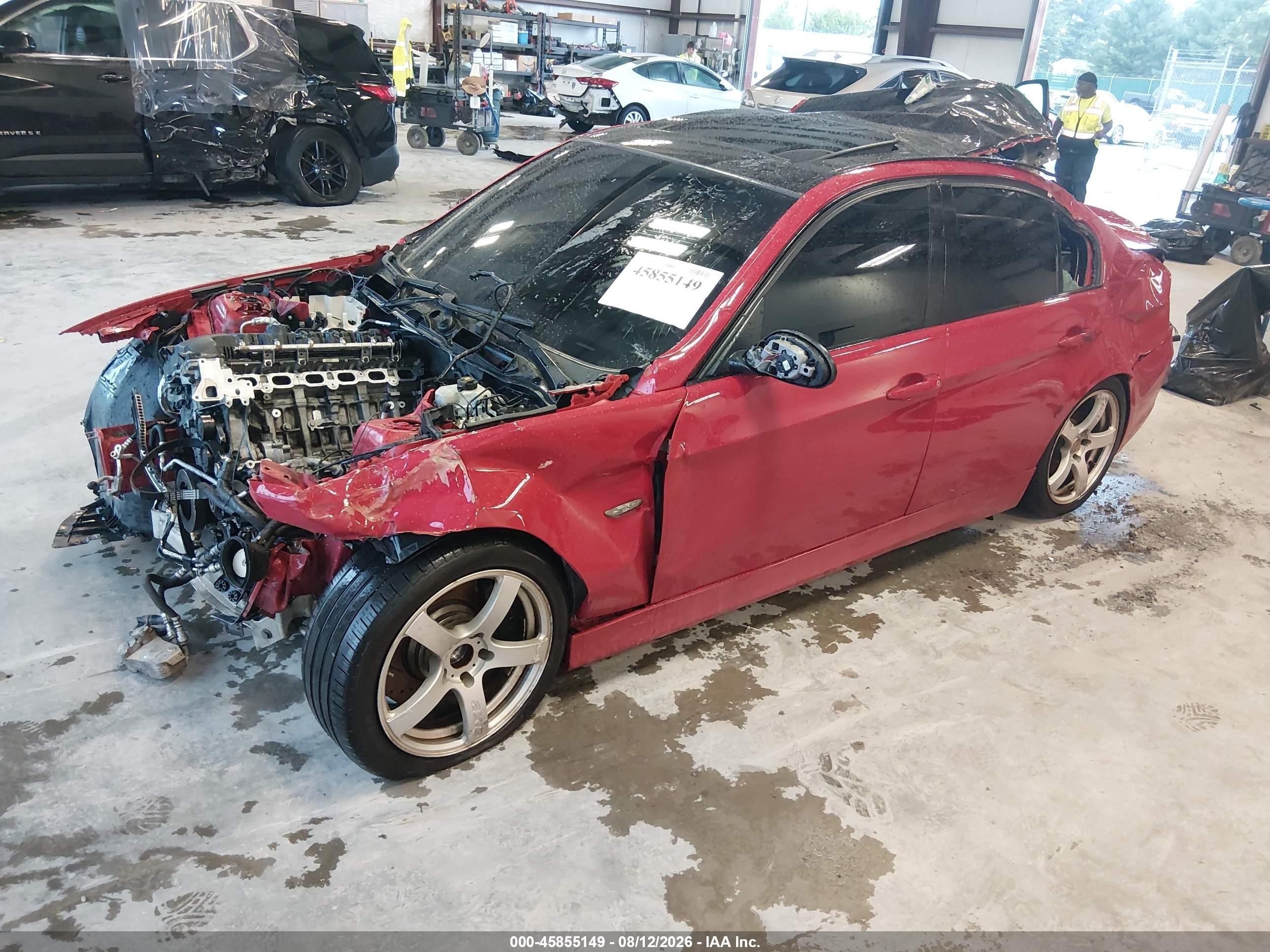 2007 Bmw 335i   Красный vin: WBAVB73537VF51648