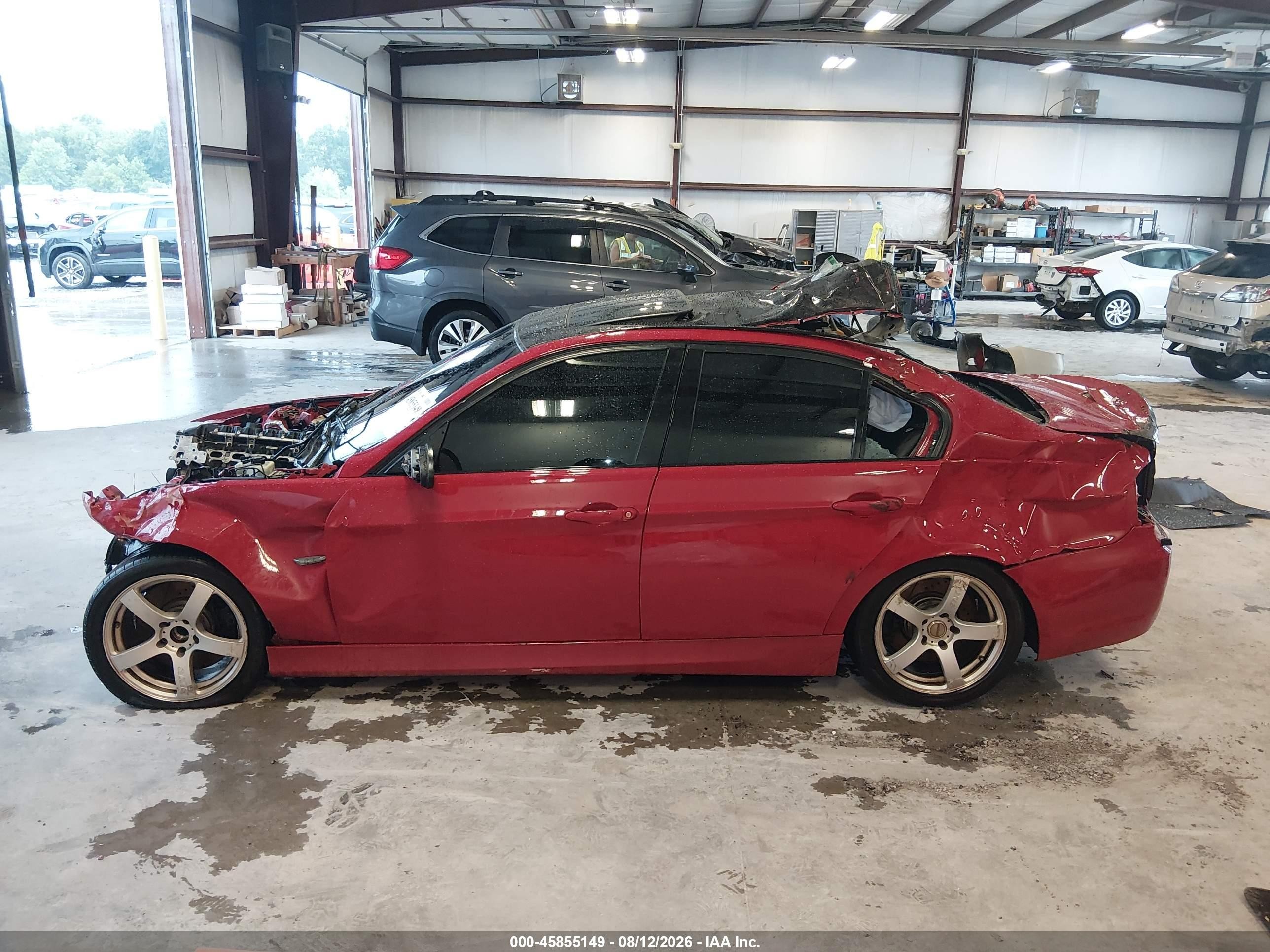2007 Bmw 335i   Красный vin: WBAVB73537VF51648