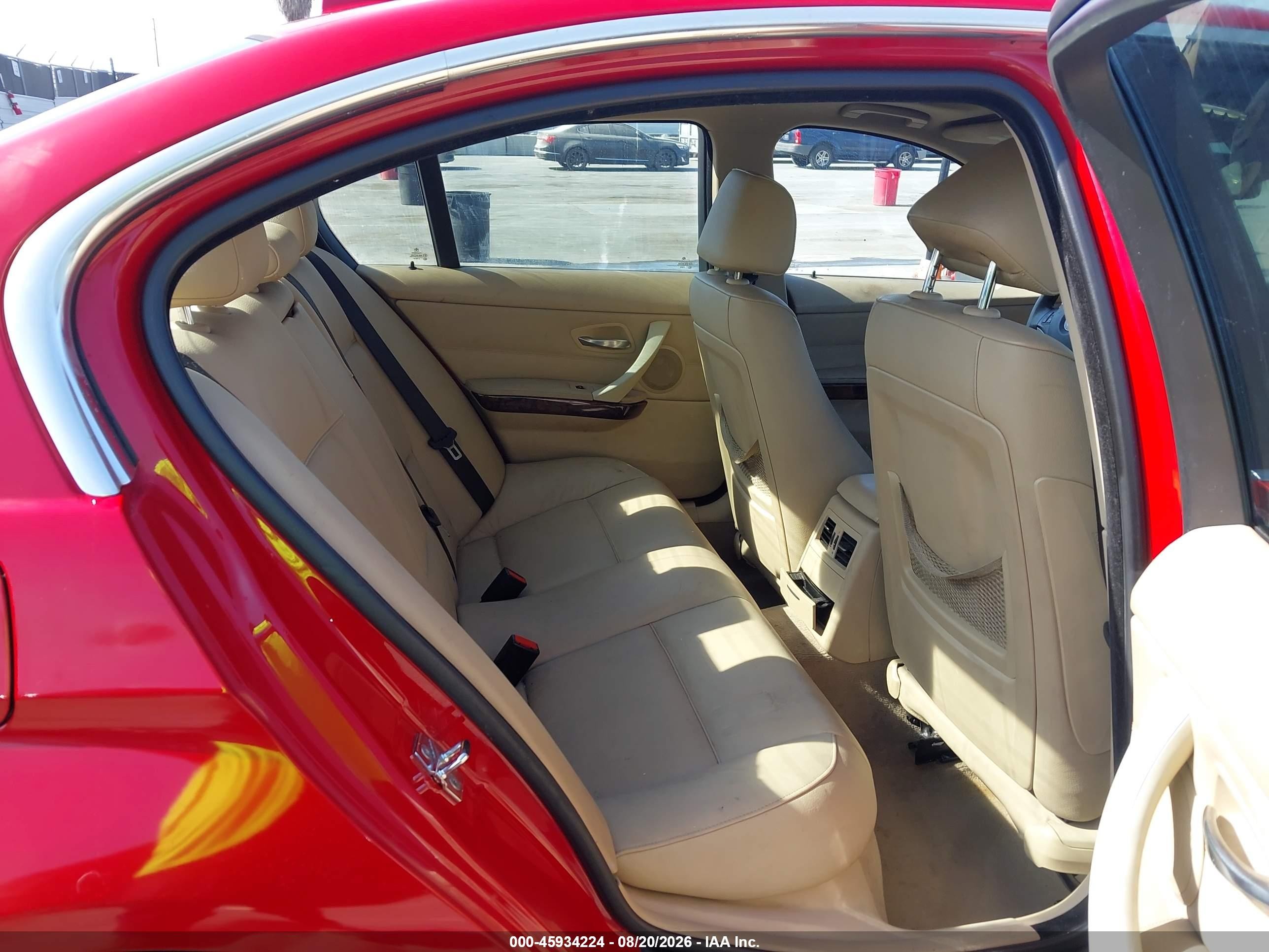 2008 Bmw 335i   Red vin: WBAVB73548KY65244