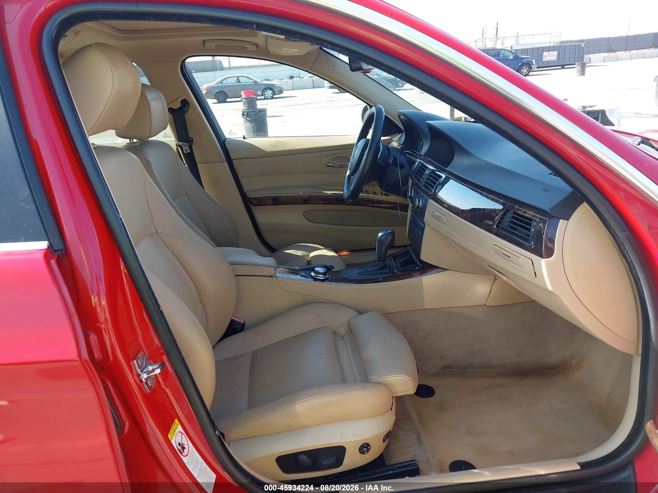 2008 Bmw 335i   Red vin: WBAVB73548KY65244