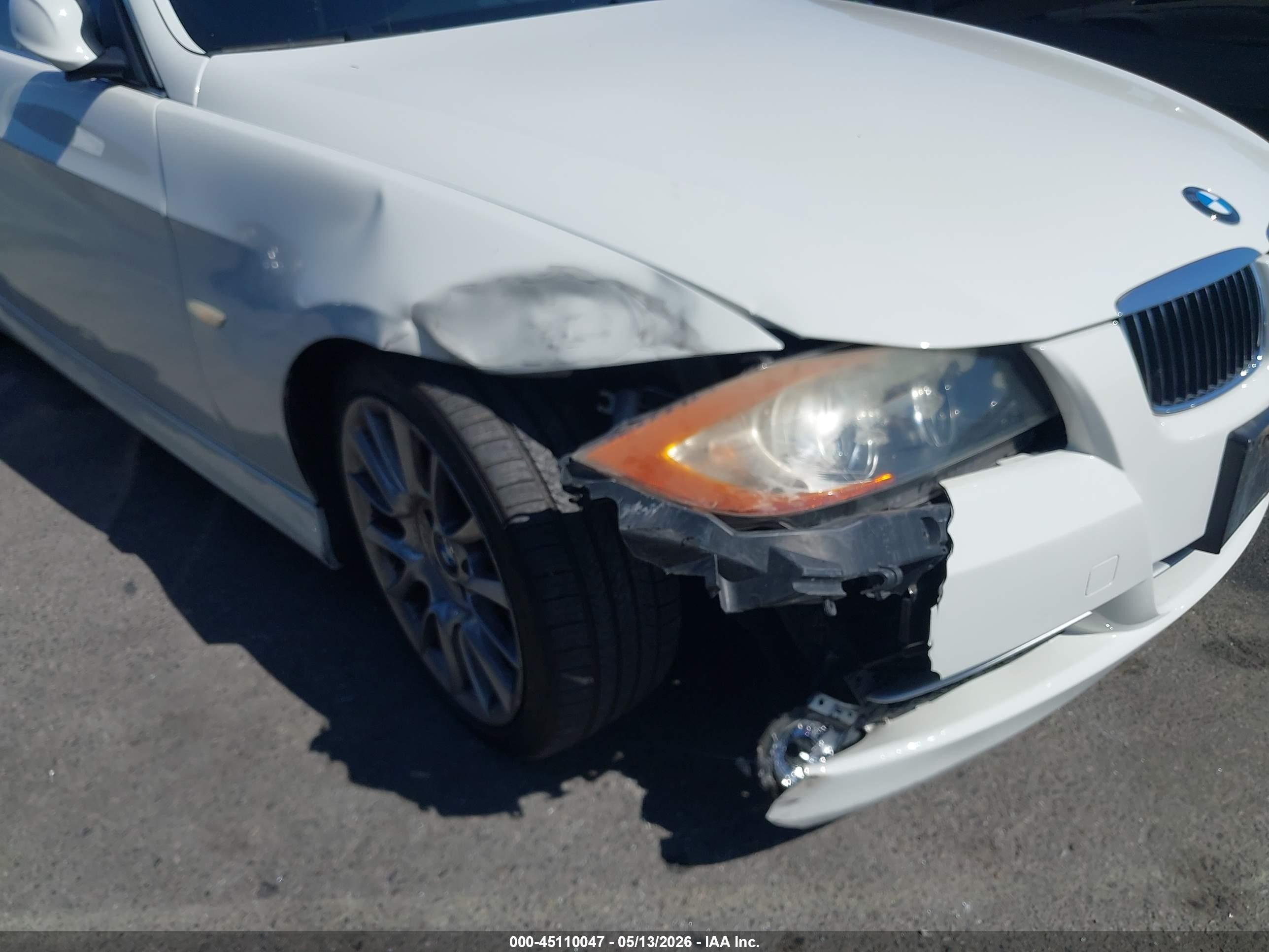 2008 Bmw 335i   White vin: WBAVB73558KY64846