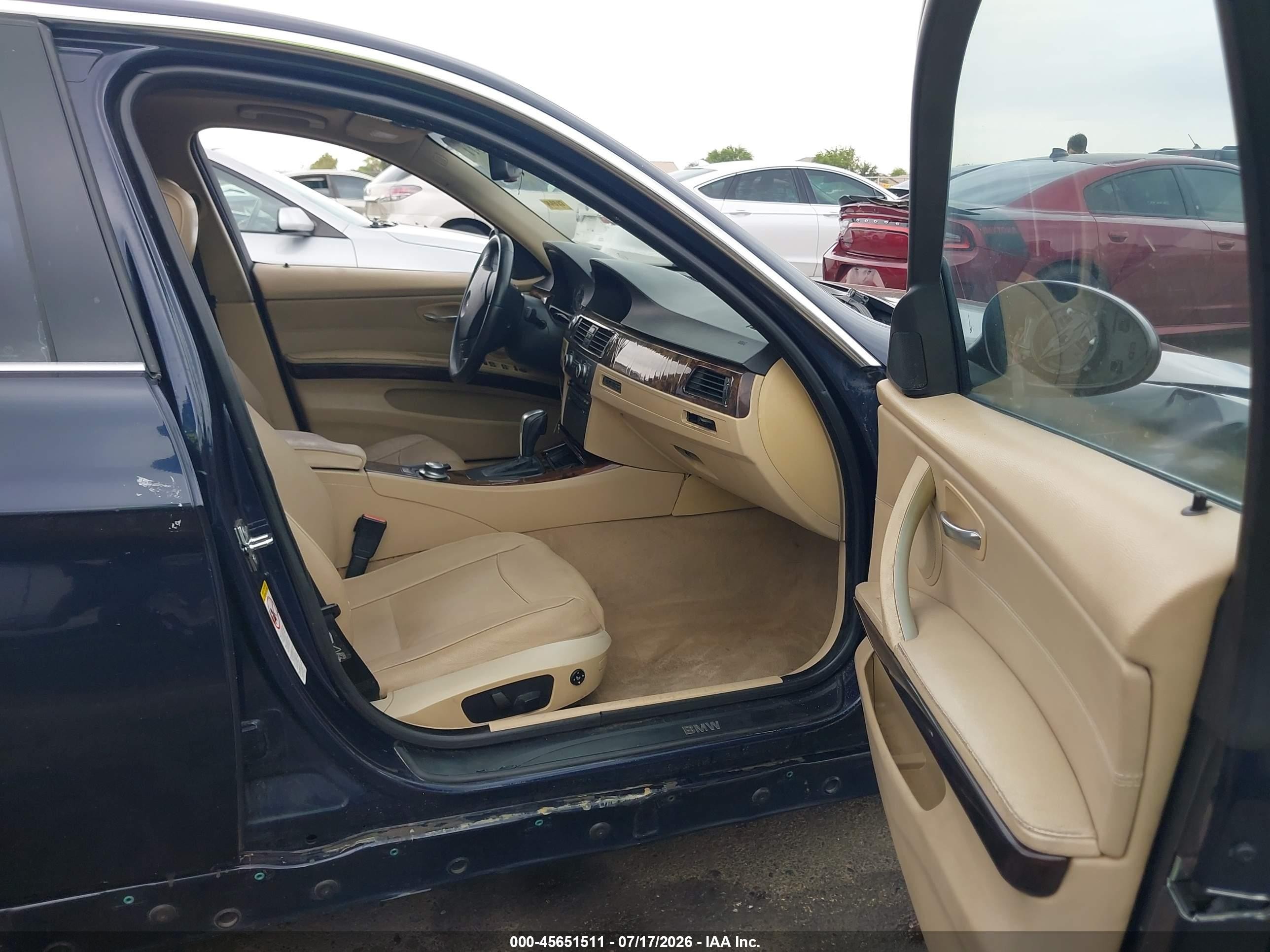2008 Bmw 335i   Blue vin: WBAVB73568P102242
