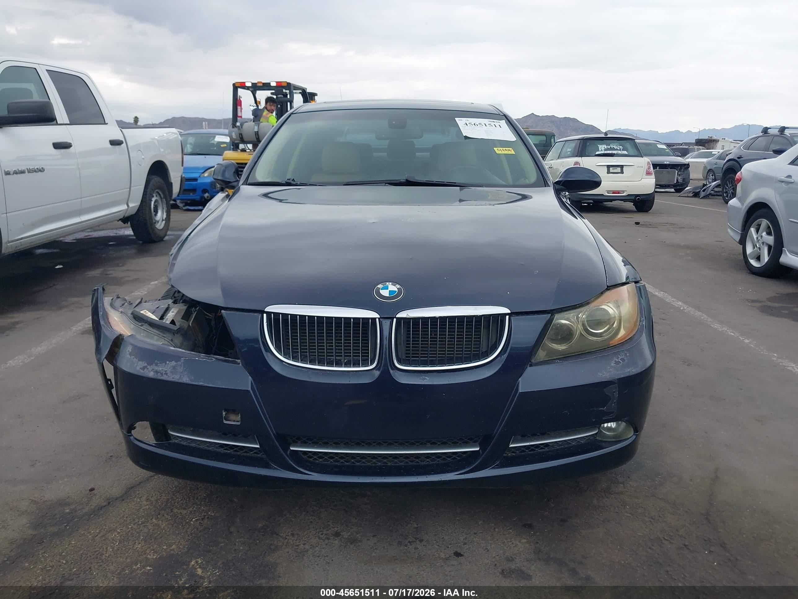 2008 Bmw 335i   Blue vin: WBAVB73568P102242