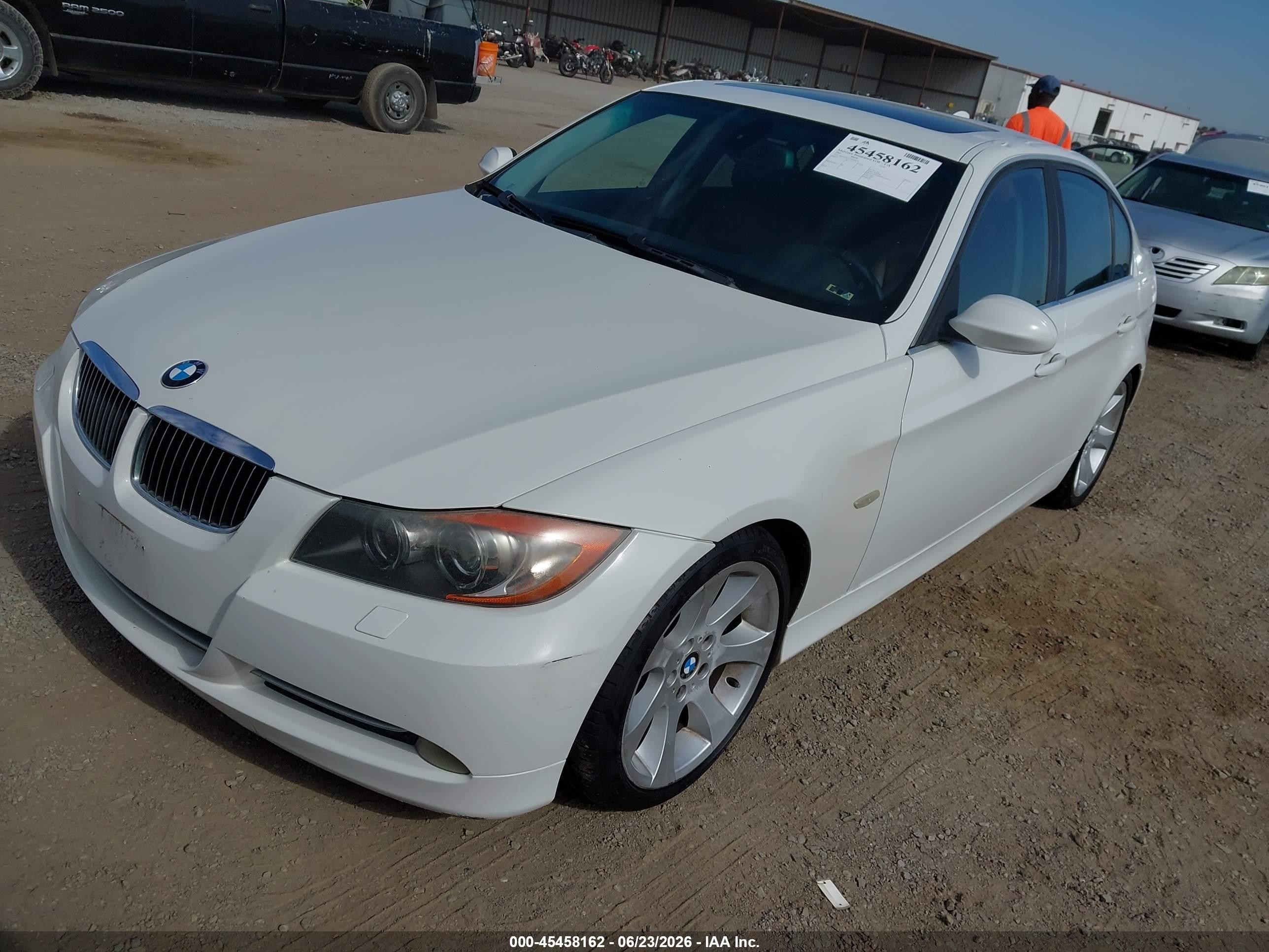 2007 Bmw 335i White vin: WBAVB73577PA85372