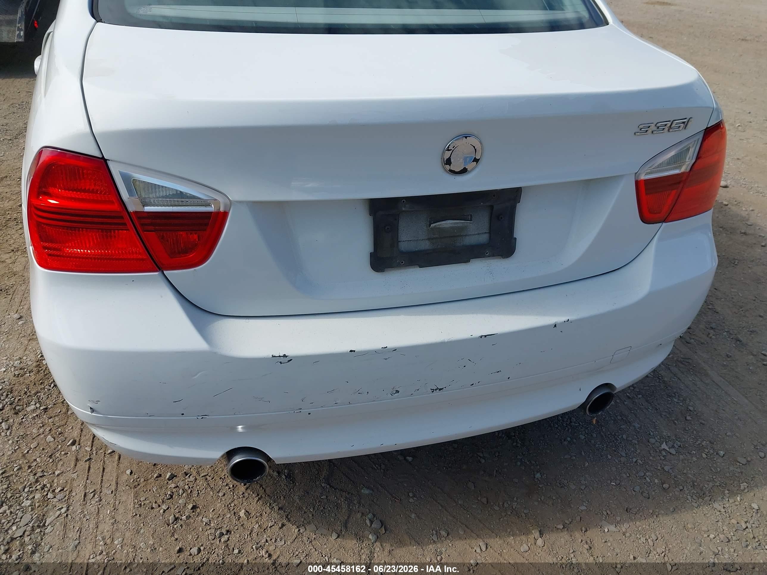 2007 Bmw 335i White vin: WBAVB73577PA85372