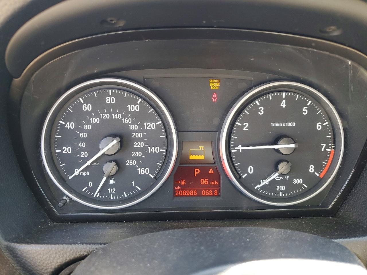 2007 Bmw 335 I Red vin: WBAVB73587KY60840
