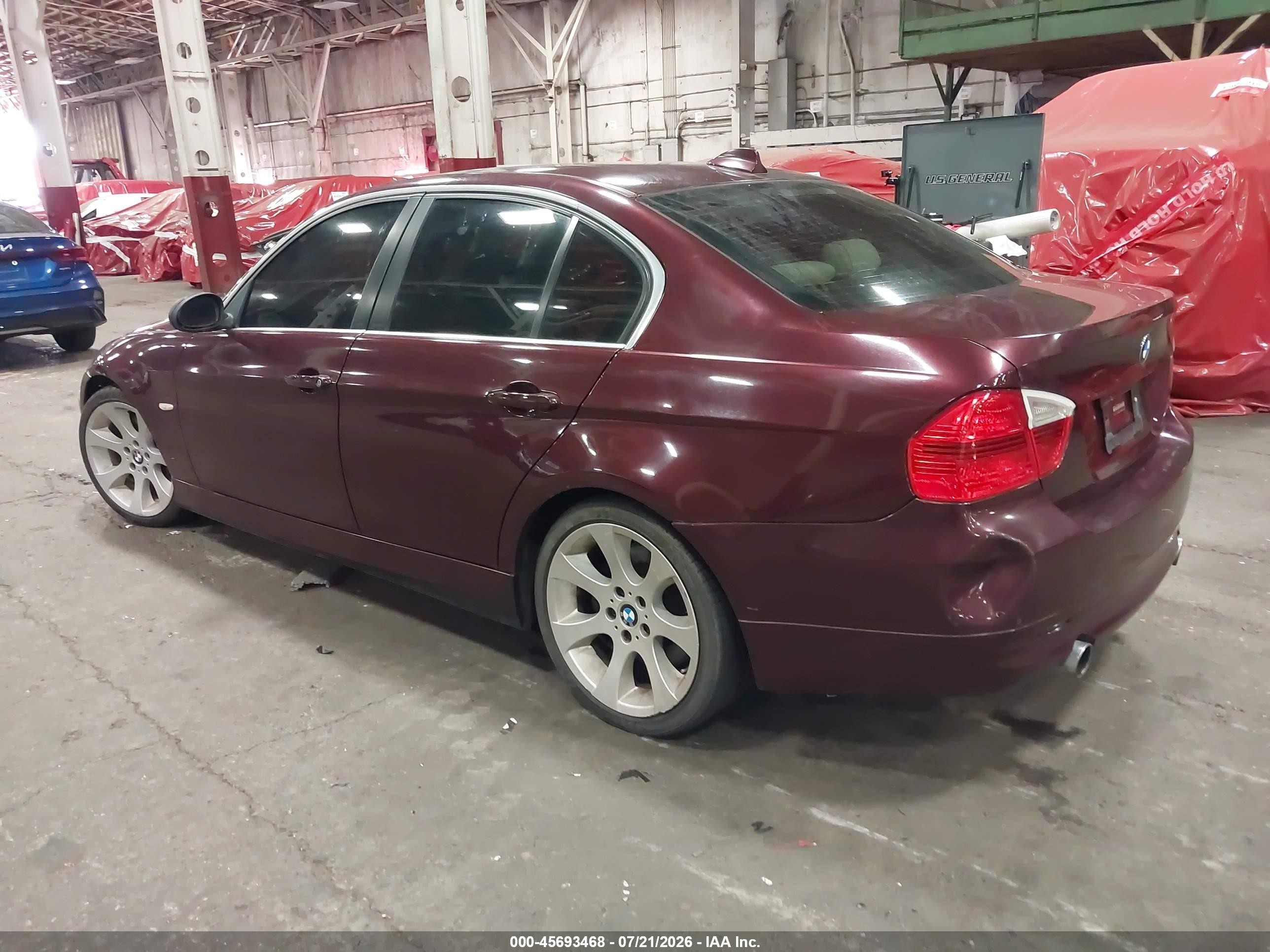 2008 Bmw 335i   Burgundy vin: WBAVB73598VH25224