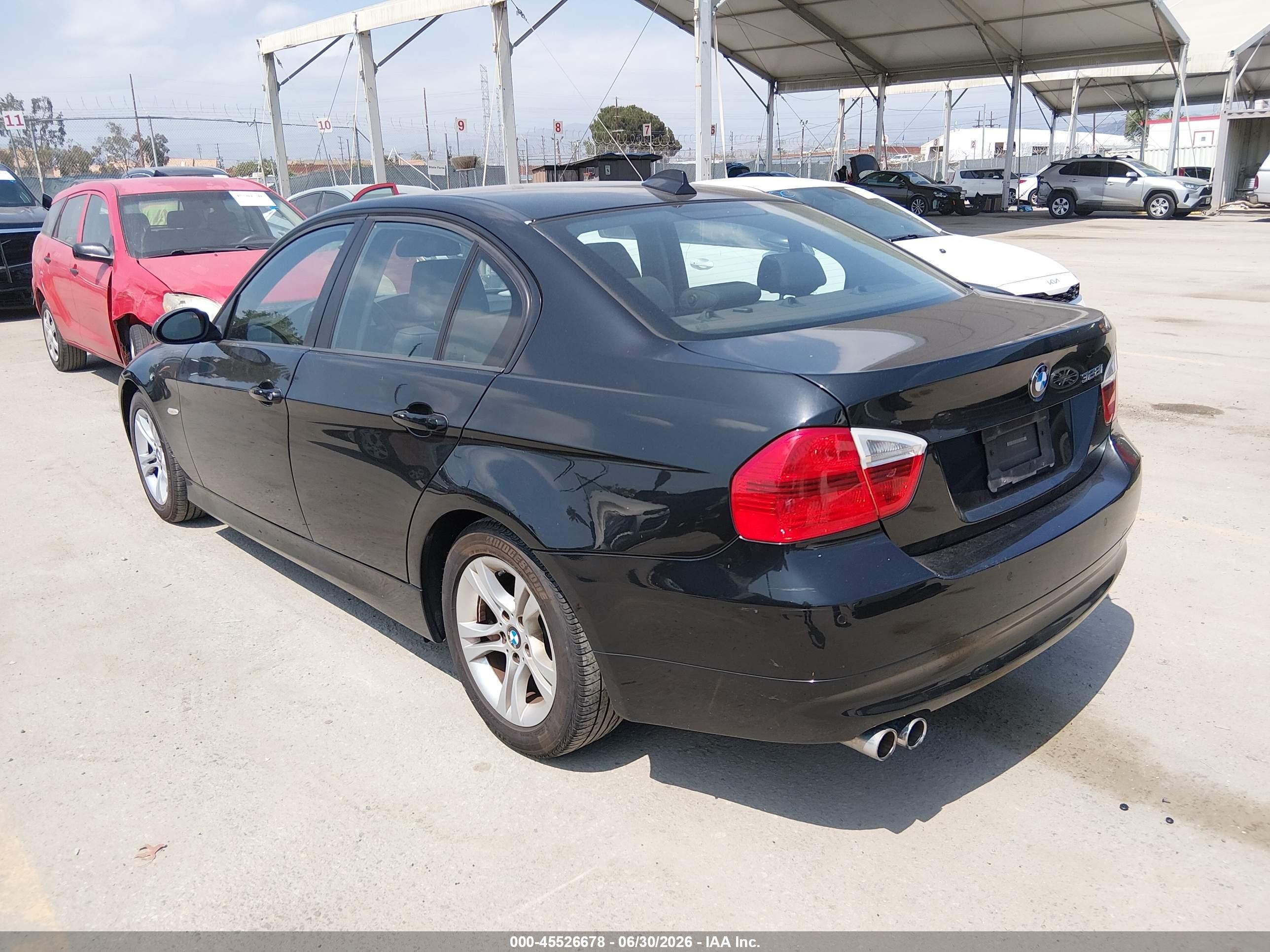 2008 Bmw 328i   Black vin: WBAVC53508F008493