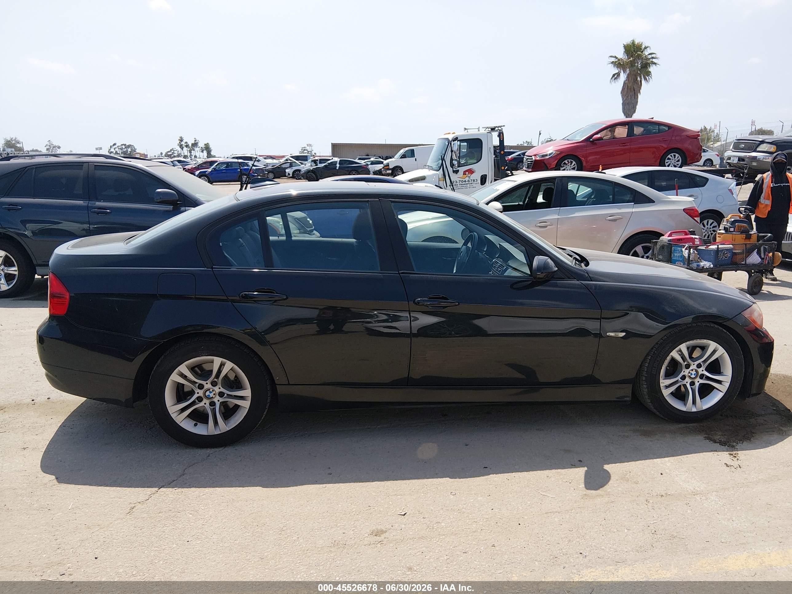 2008 Bmw 328i   Black vin: WBAVC53508F008493