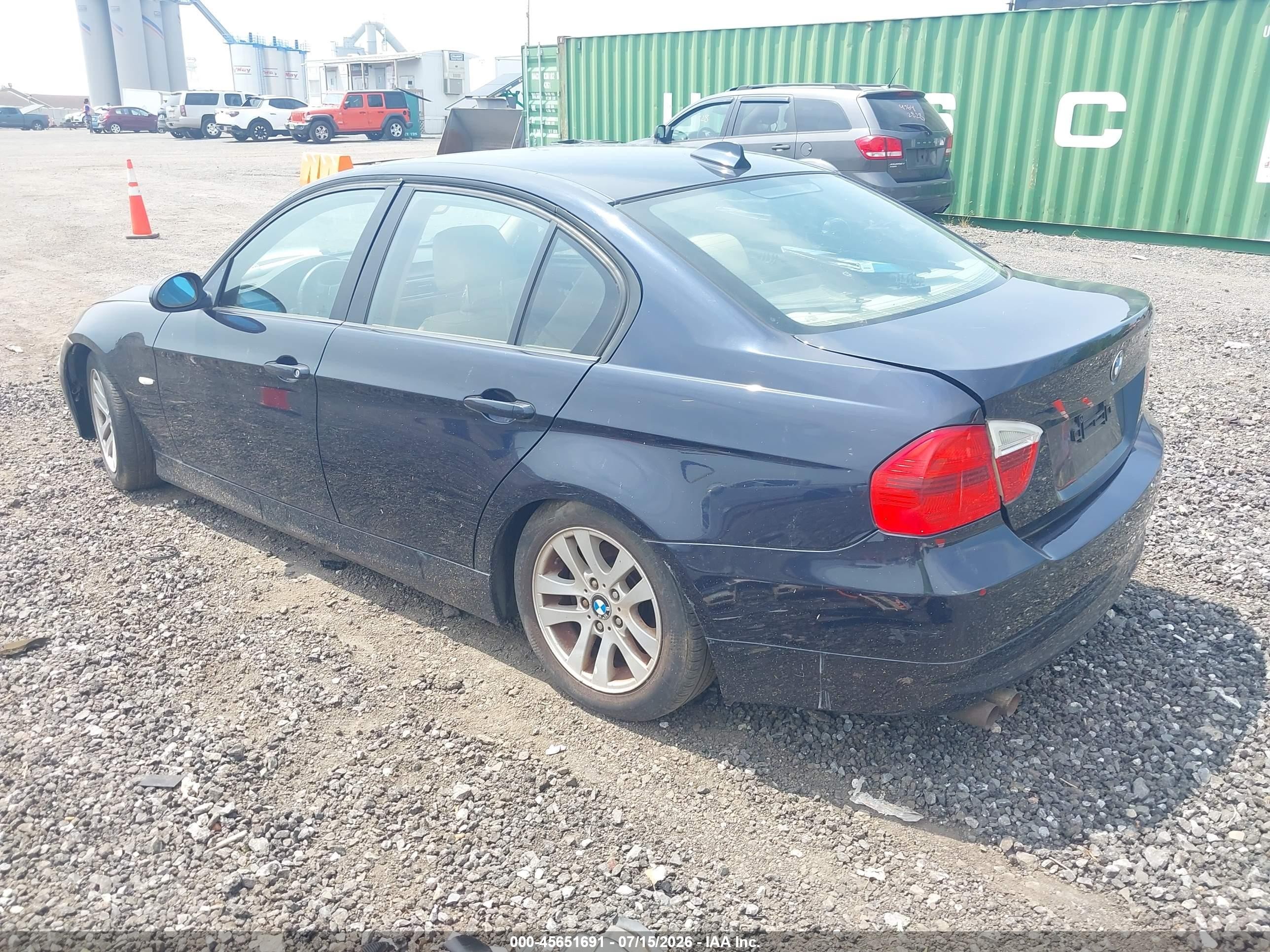 2008 Bmw 328i   Черный vin: WBAVC53558FZ83166