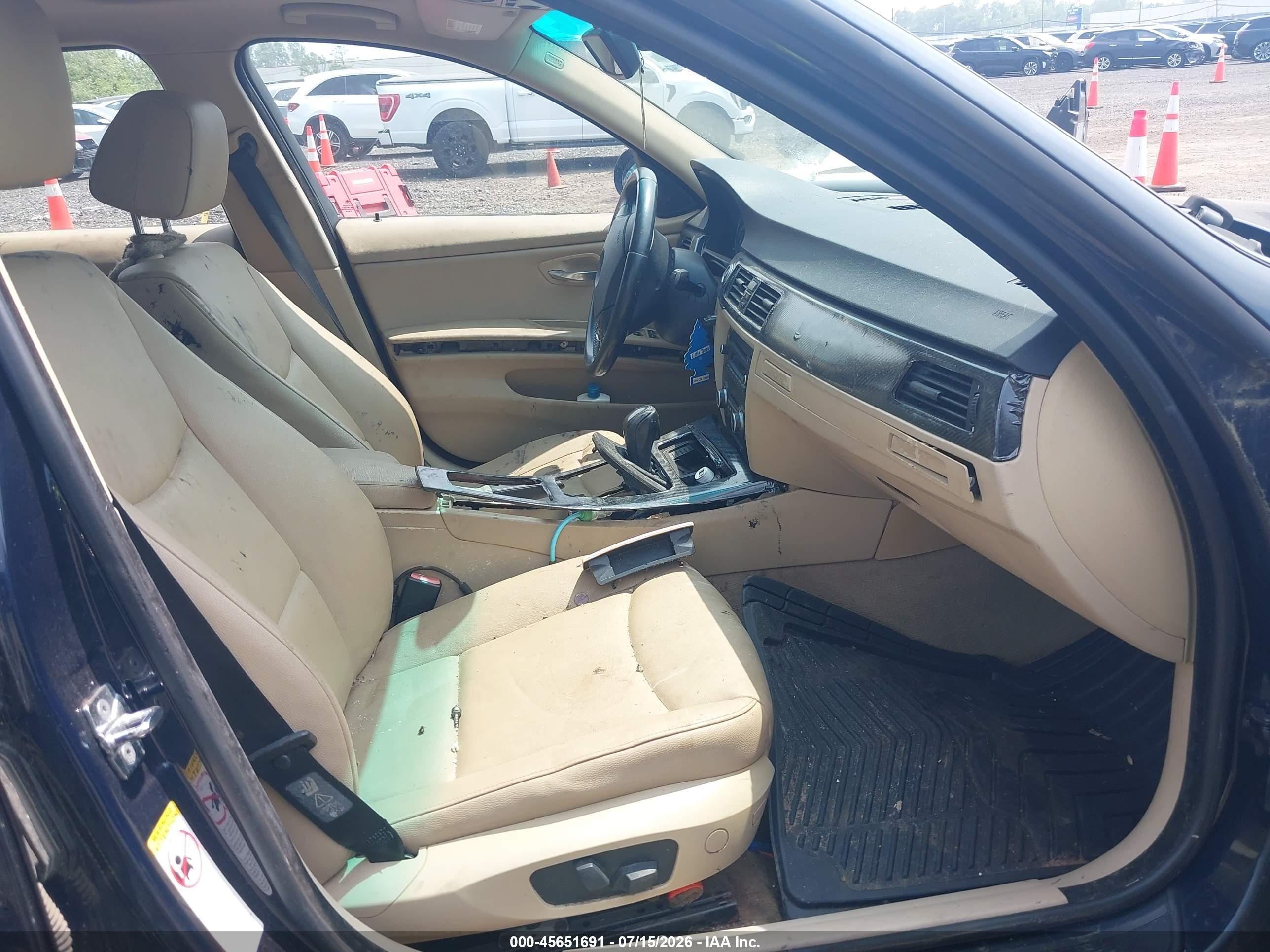2008 Bmw 328i   Черный vin: WBAVC53558FZ83166