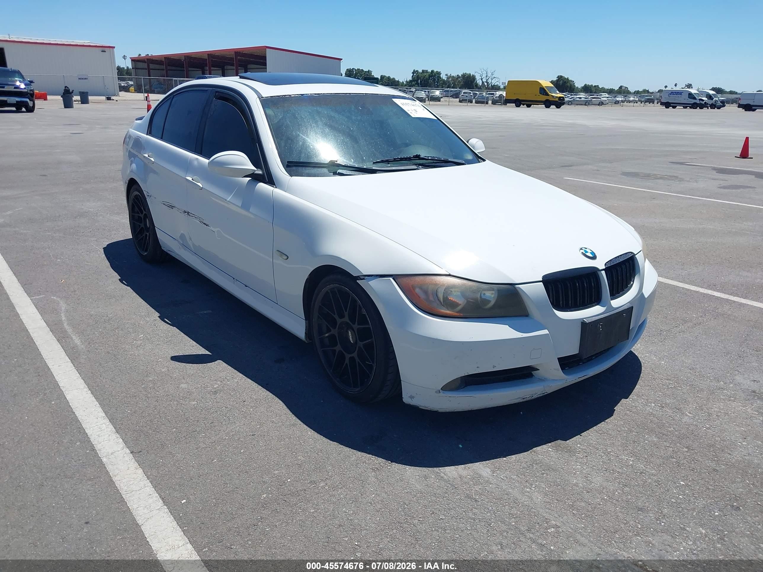 2007 Bmw 328i Белый vin: WBAVC53567FZ72501