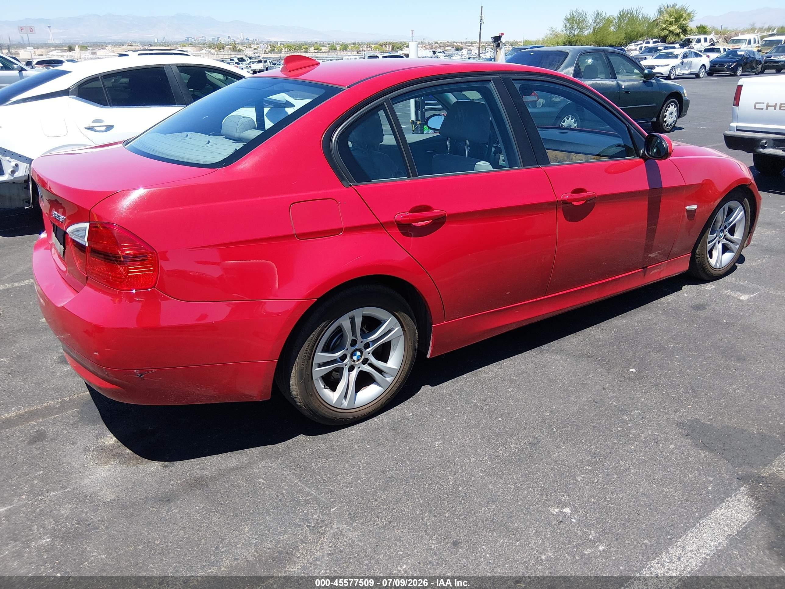 2008 Bmw 328i   Red vin: WBAVC53568FZ83015