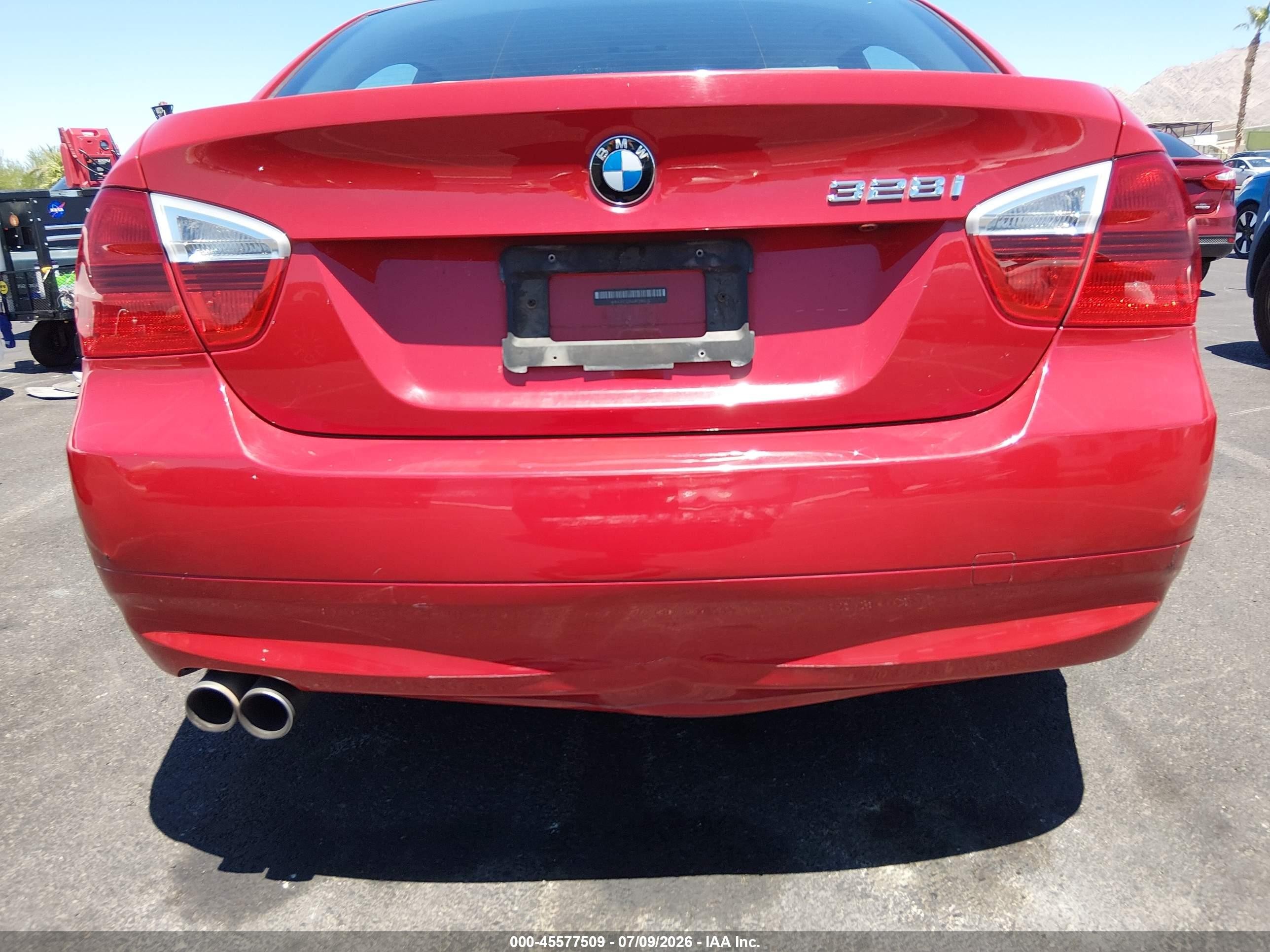 2008 Bmw 328i   Red vin: WBAVC53568FZ83015