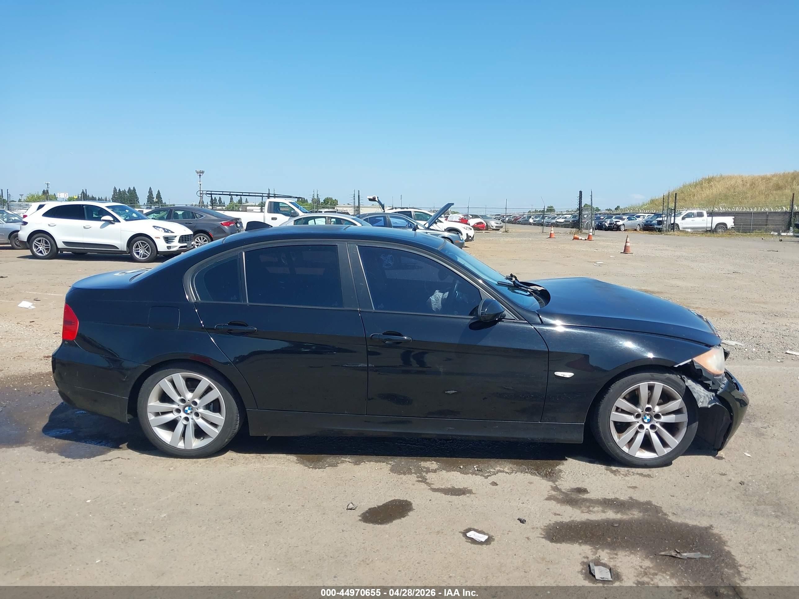 2008 Bmw 328i   Black vin: WBAVC53578FZ87851