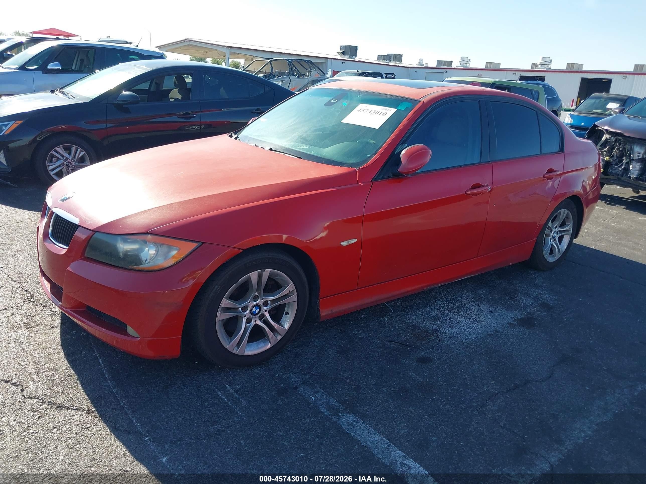 2008 Bmw 328i   Red vin: WBAVC535X8FZ82384