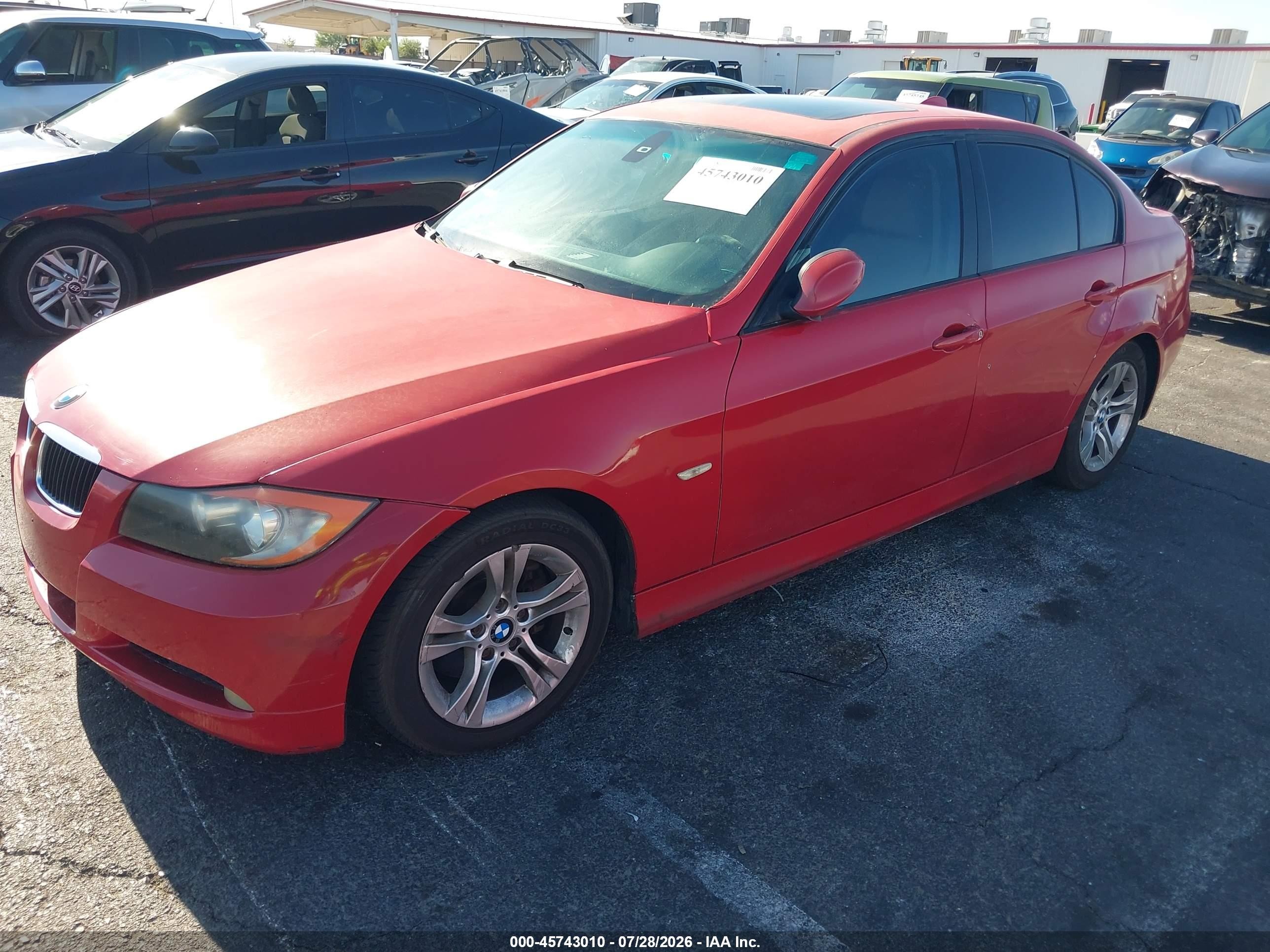 2008 Bmw 328i   Red vin: WBAVC535X8FZ82384