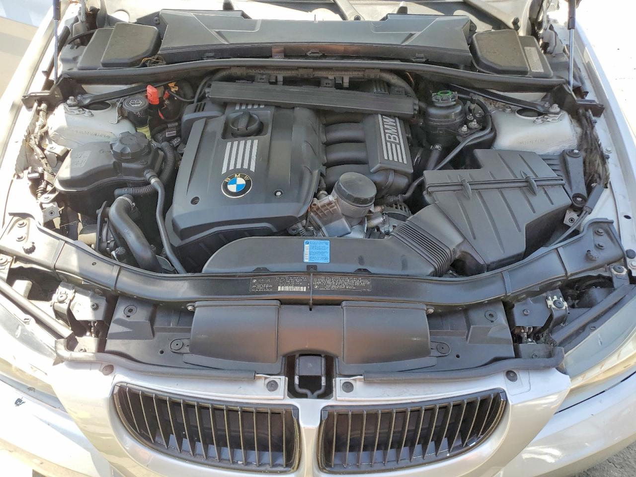 2008 Bmw 328 I Sulev Серебряный vin: WBAVC57588NK77096