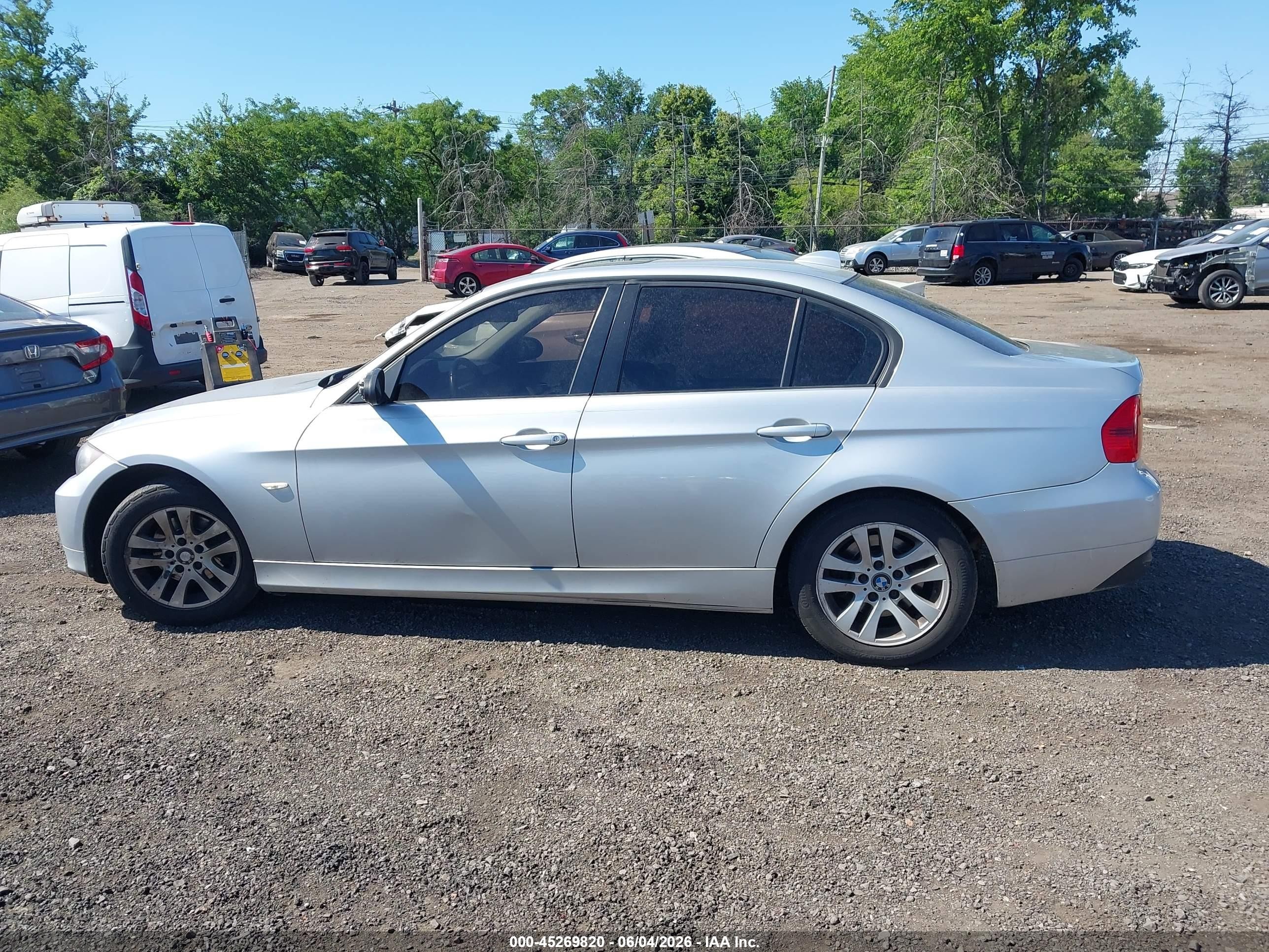 2007 Bmw 328xi   Silver vin: WBAVC73507KP35862