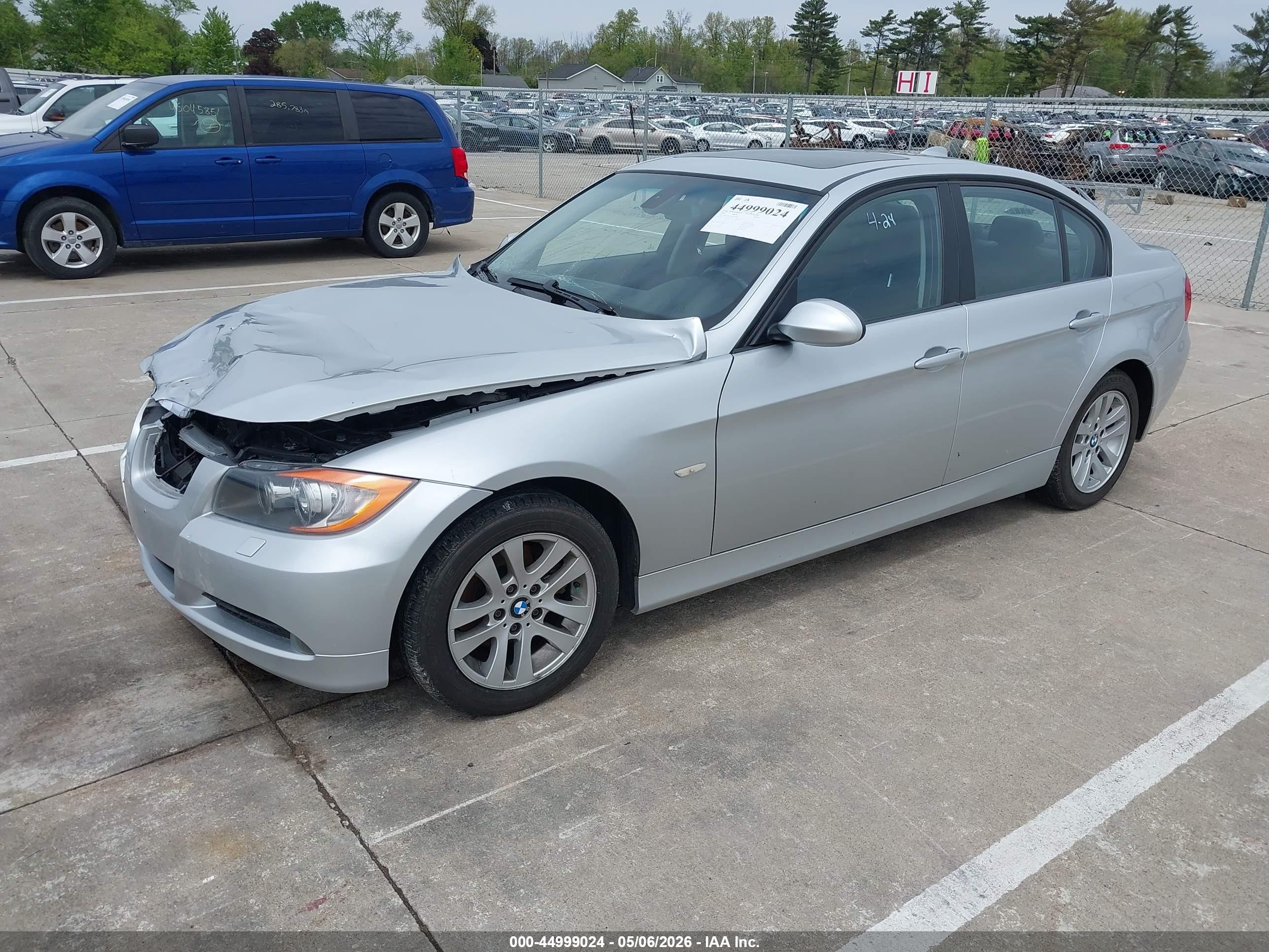 2007 Bmw 328xi   Silver vin: WBAVC73527KP34583
