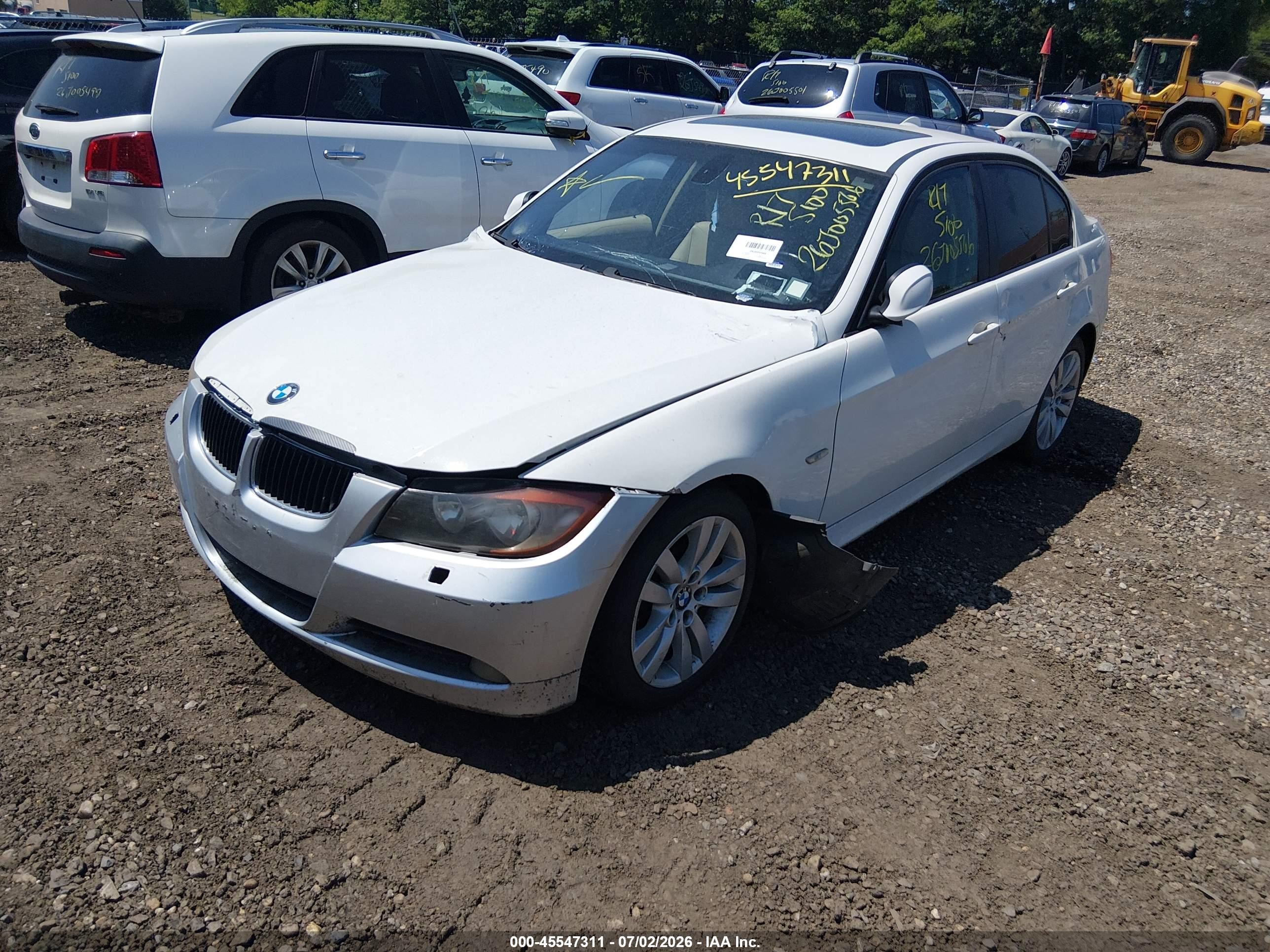 2008 Bmw 328xi   White vin: WBAVC73568KX92391