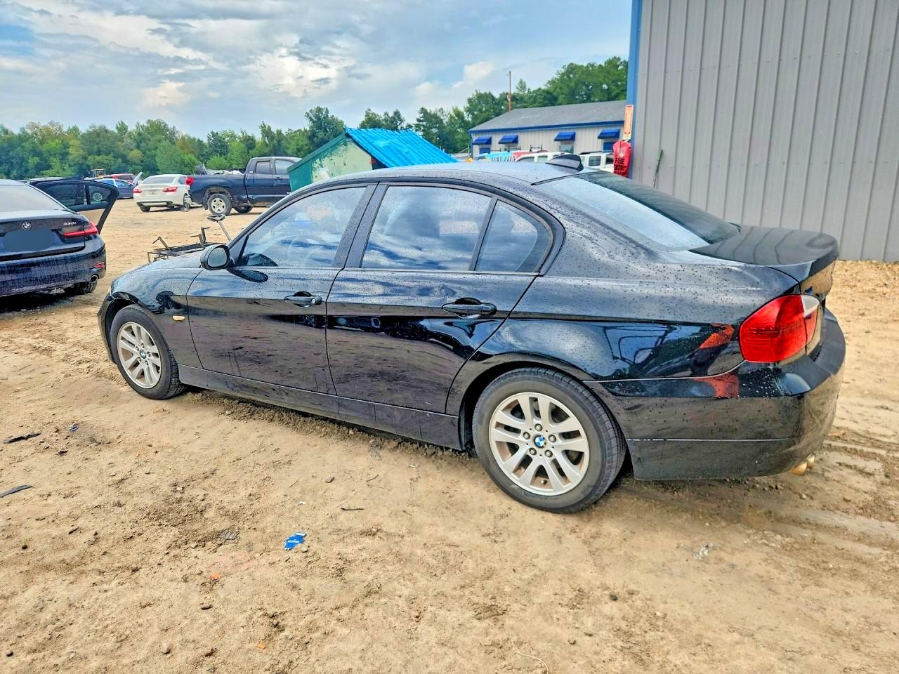 2007 Bmw 328 Xi Sulev Черный vin: WBAVC73577KP33610