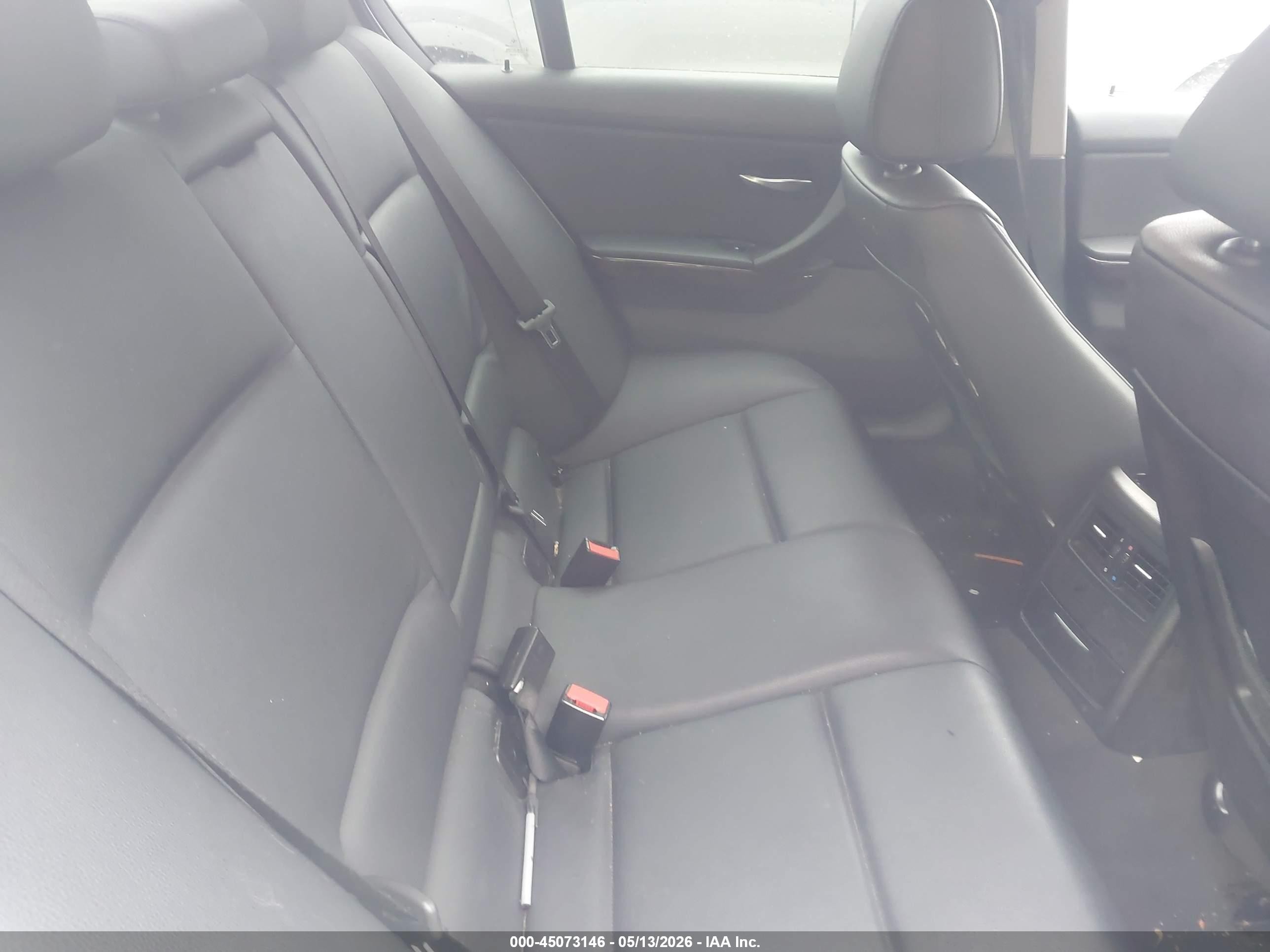 2007 Bmw 328xi   White vin: WBAVC735X7KP36694