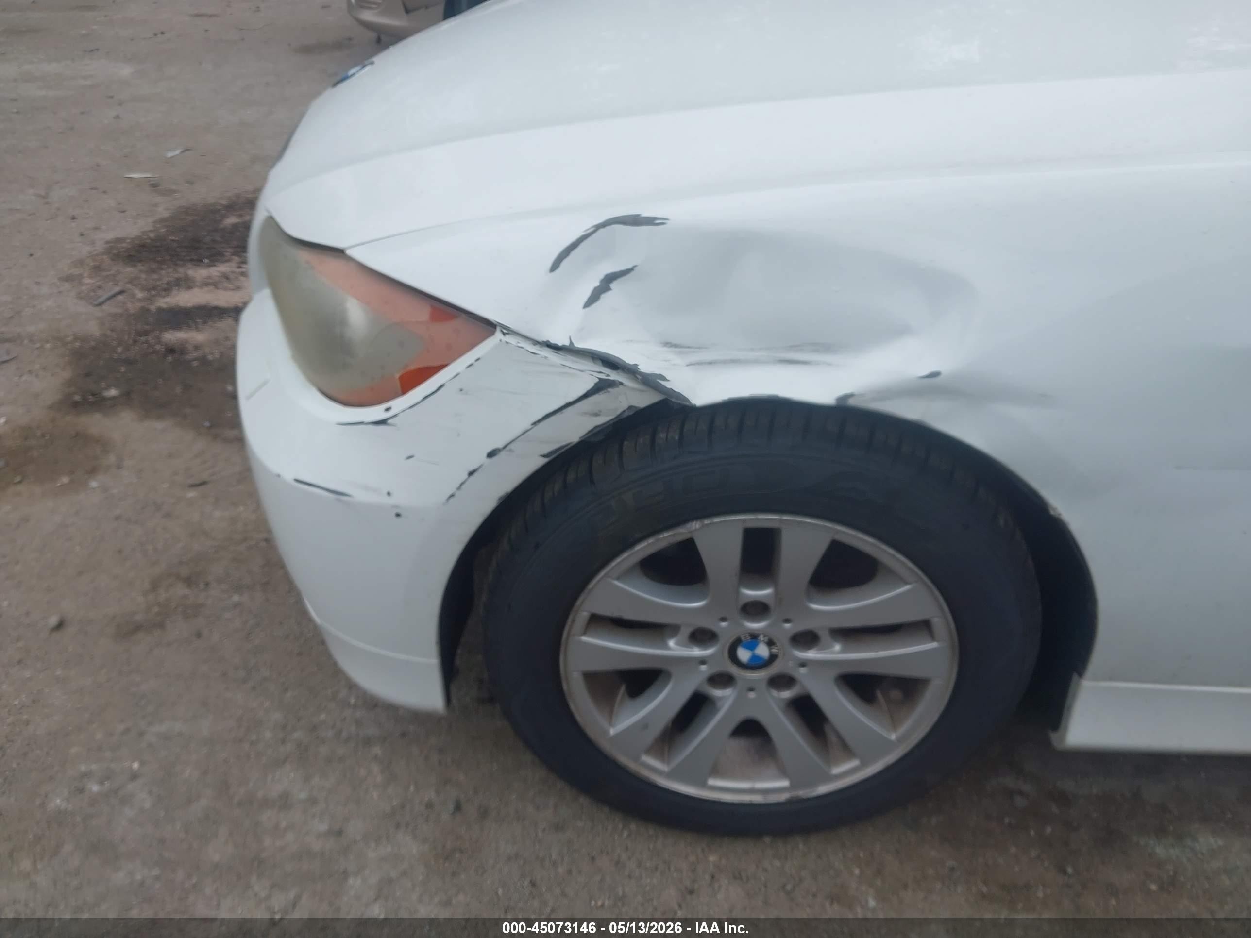 2007 Bmw 328xi   White vin: WBAVC735X7KP36694