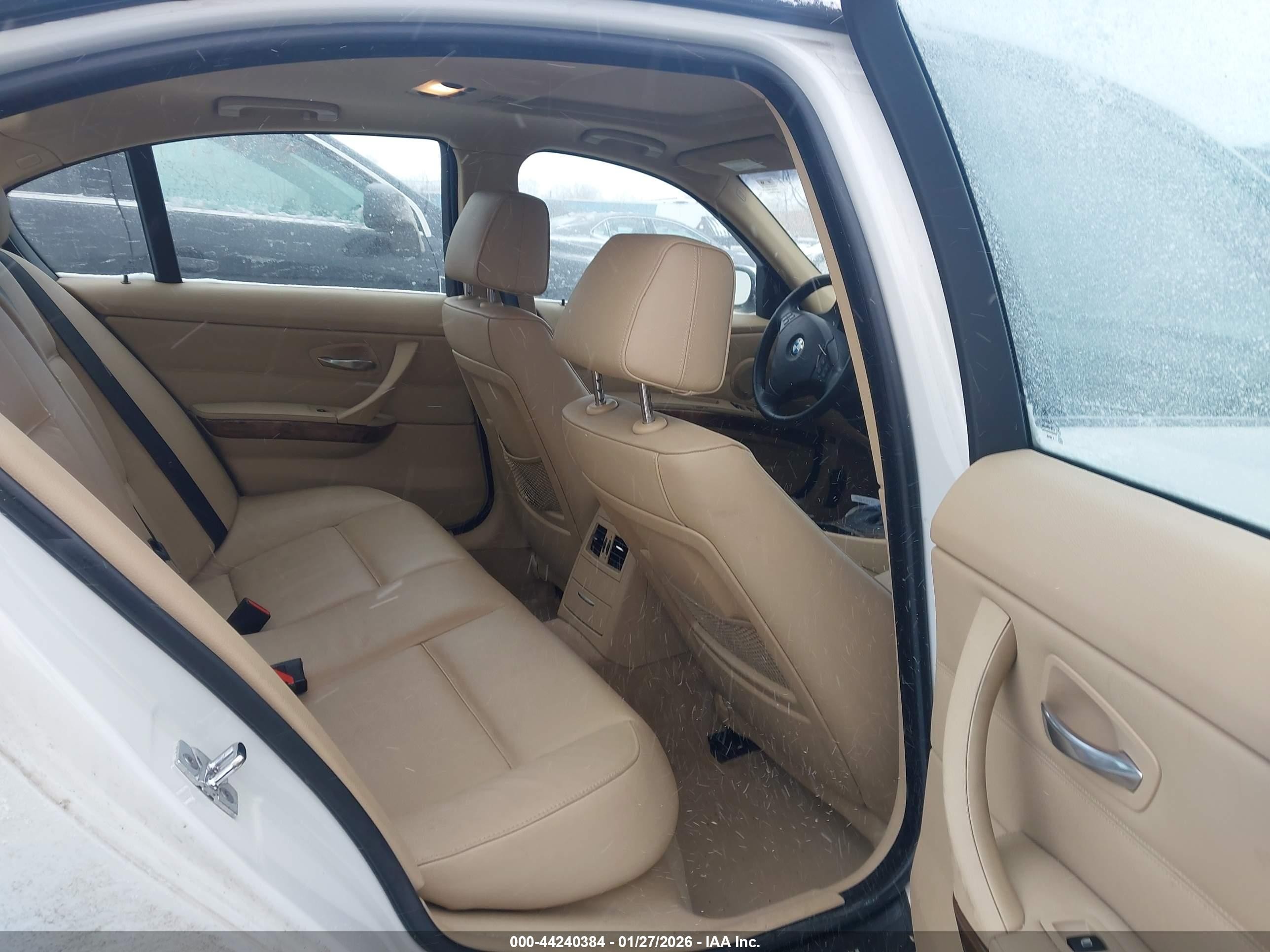 2008 Bmw 328xi   Белый vin: WBAVC93528K039873