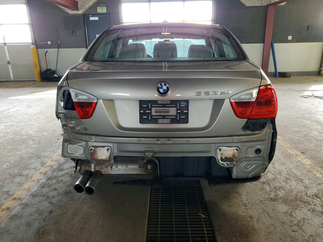 2008 Bmw 328 Xi Gold vin: WBAVC93538K042698