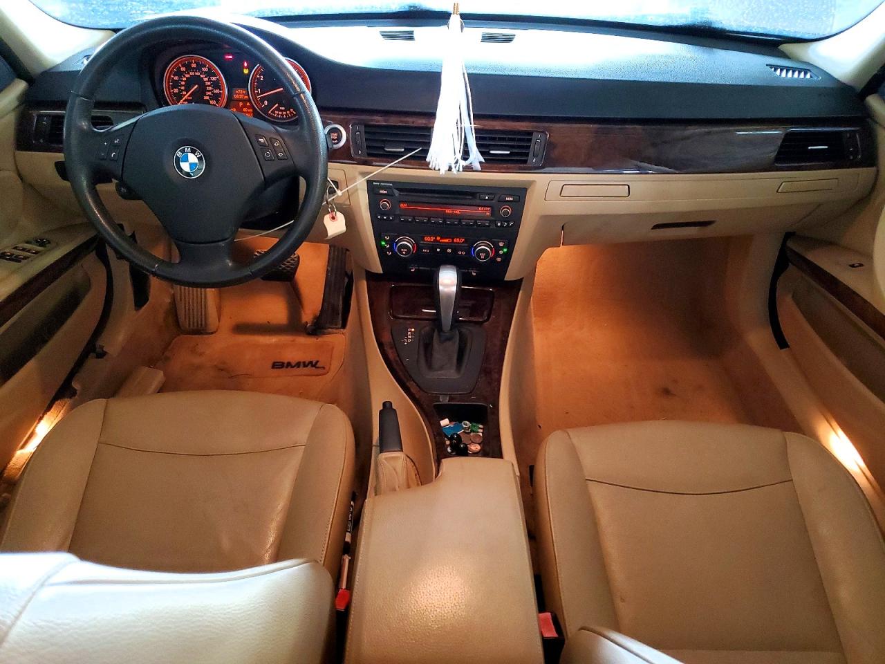 2008 Bmw 328 Xi Gold vin: WBAVC93538K042698