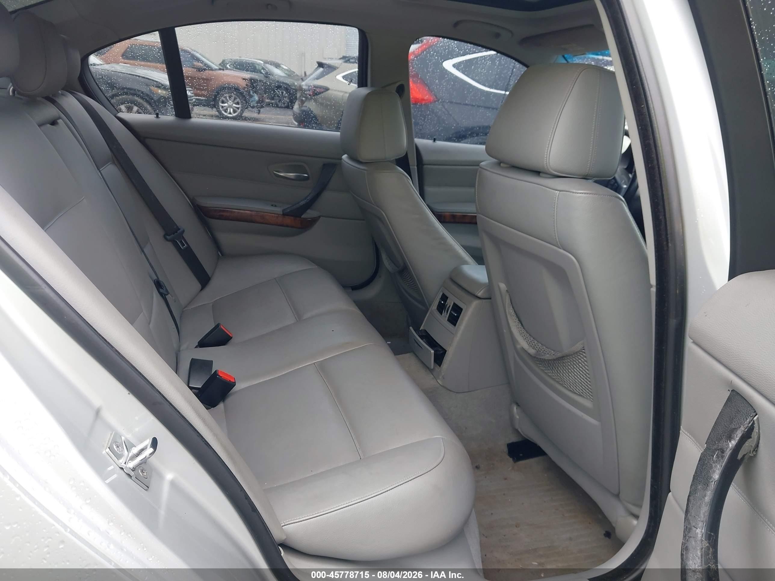 2007 Bmw 328xi   Silver vin: WBAVC93547K035242