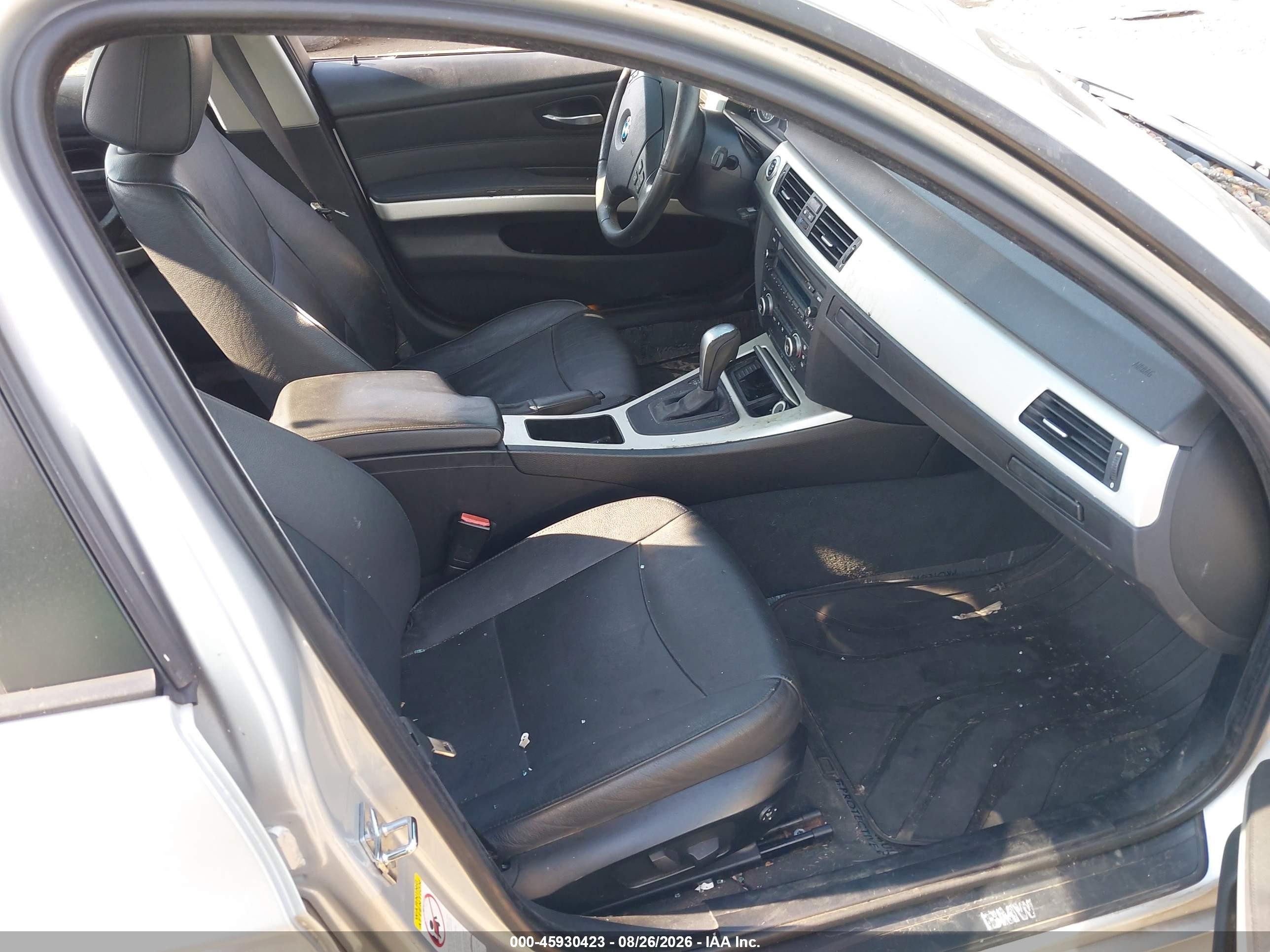 2008 Bmw 328xi   Silver vin: WBAVC93558K042055