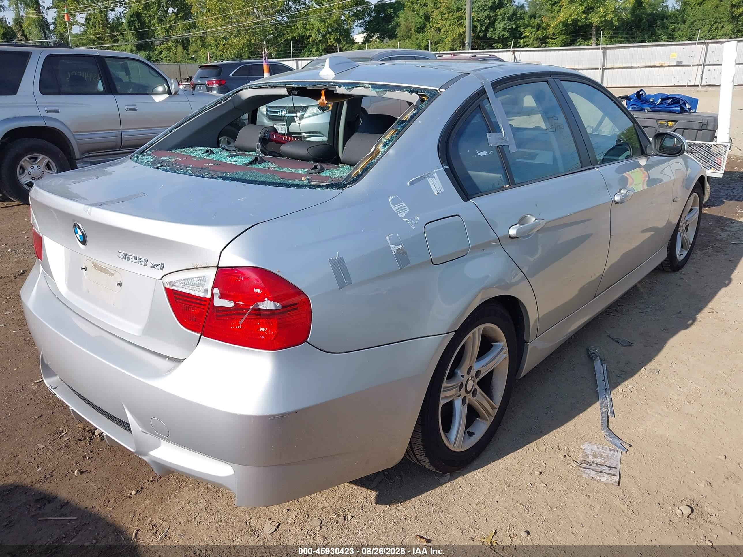 2008 Bmw 328xi   Silver vin: WBAVC93558K042055