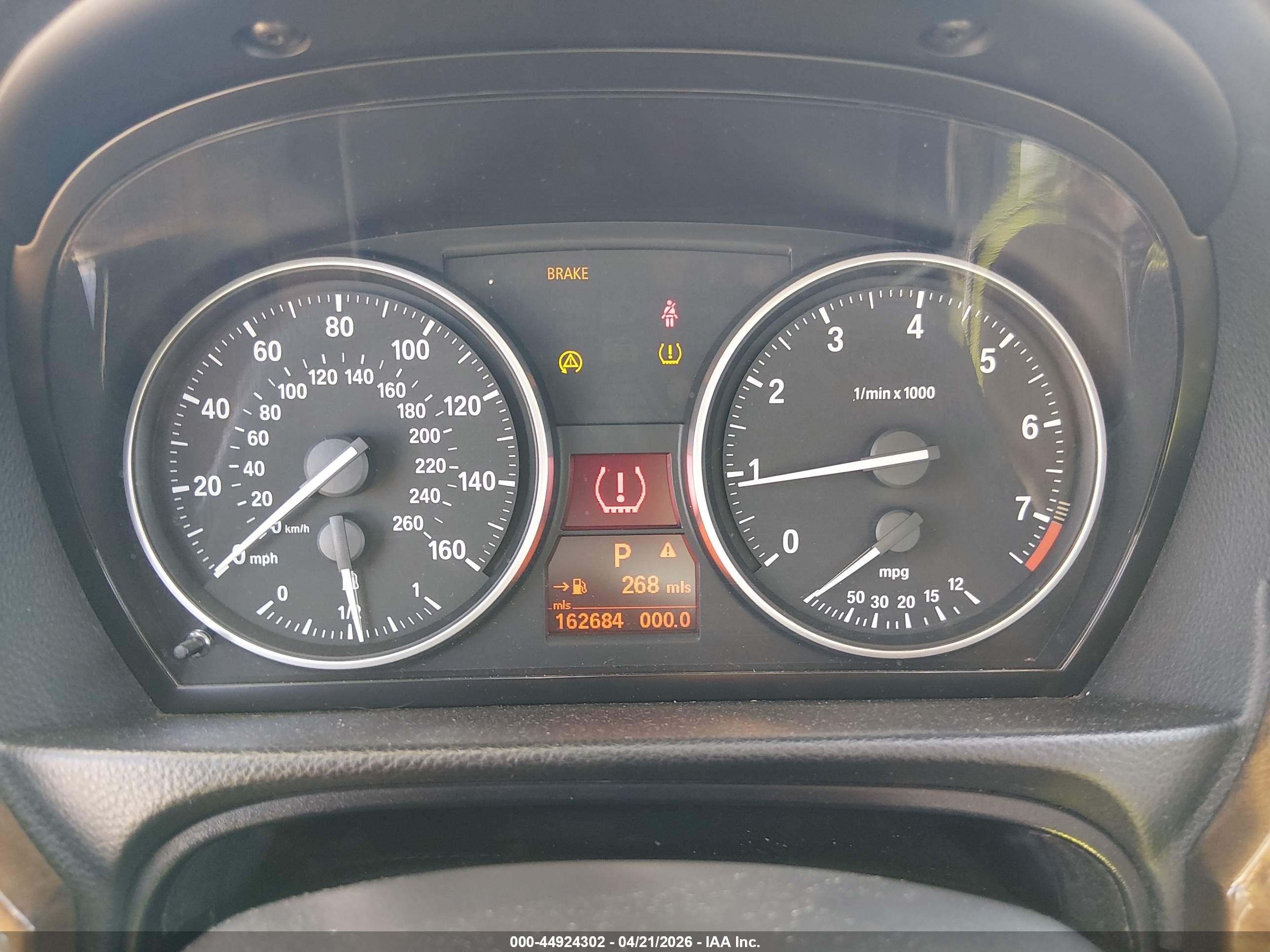 2008 Bmw 328xi   Серый vin: WBAVC93558K043805