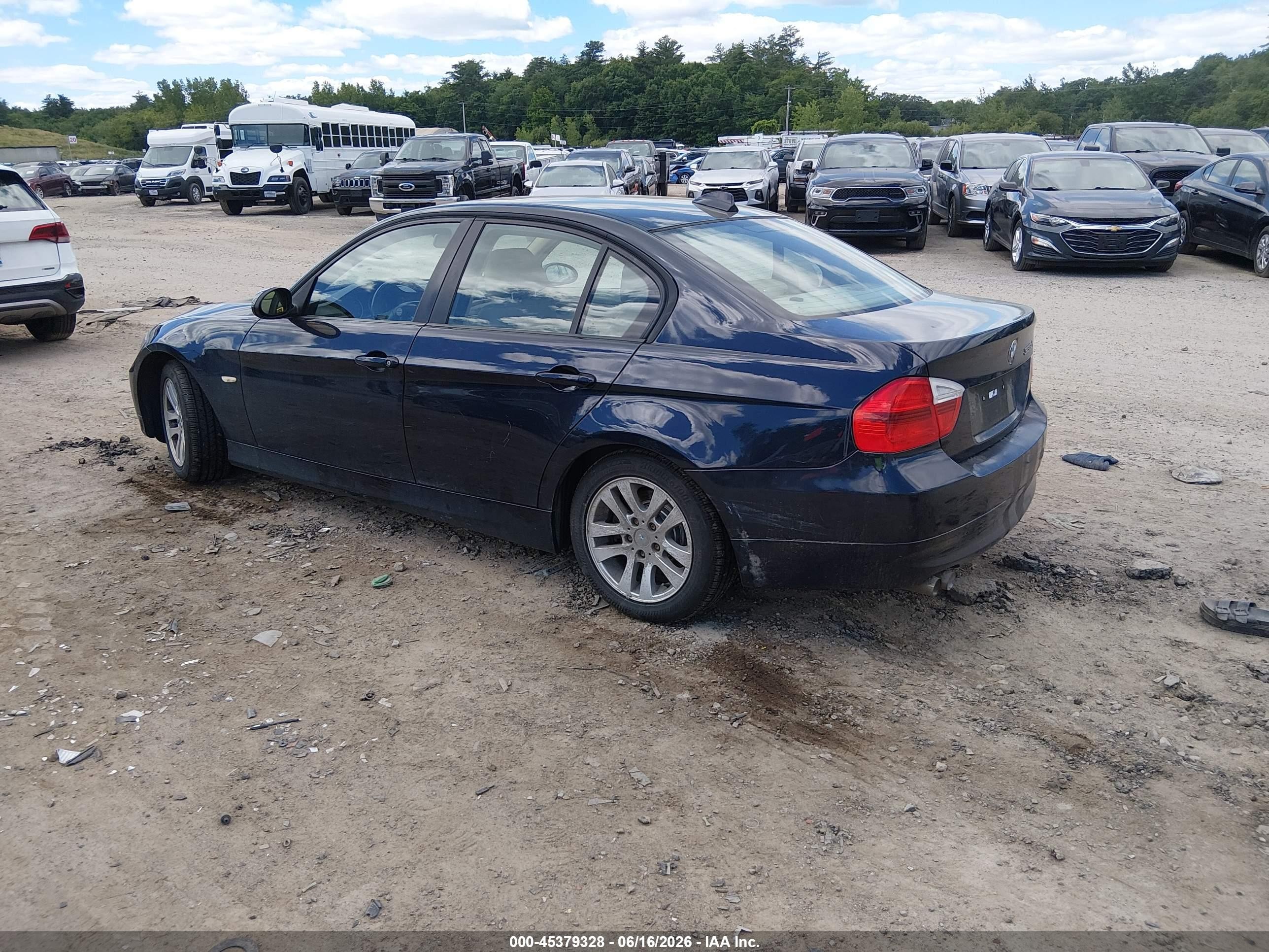 2007 Bmw 328xi   Синий vin: WBAVC93567KX59319