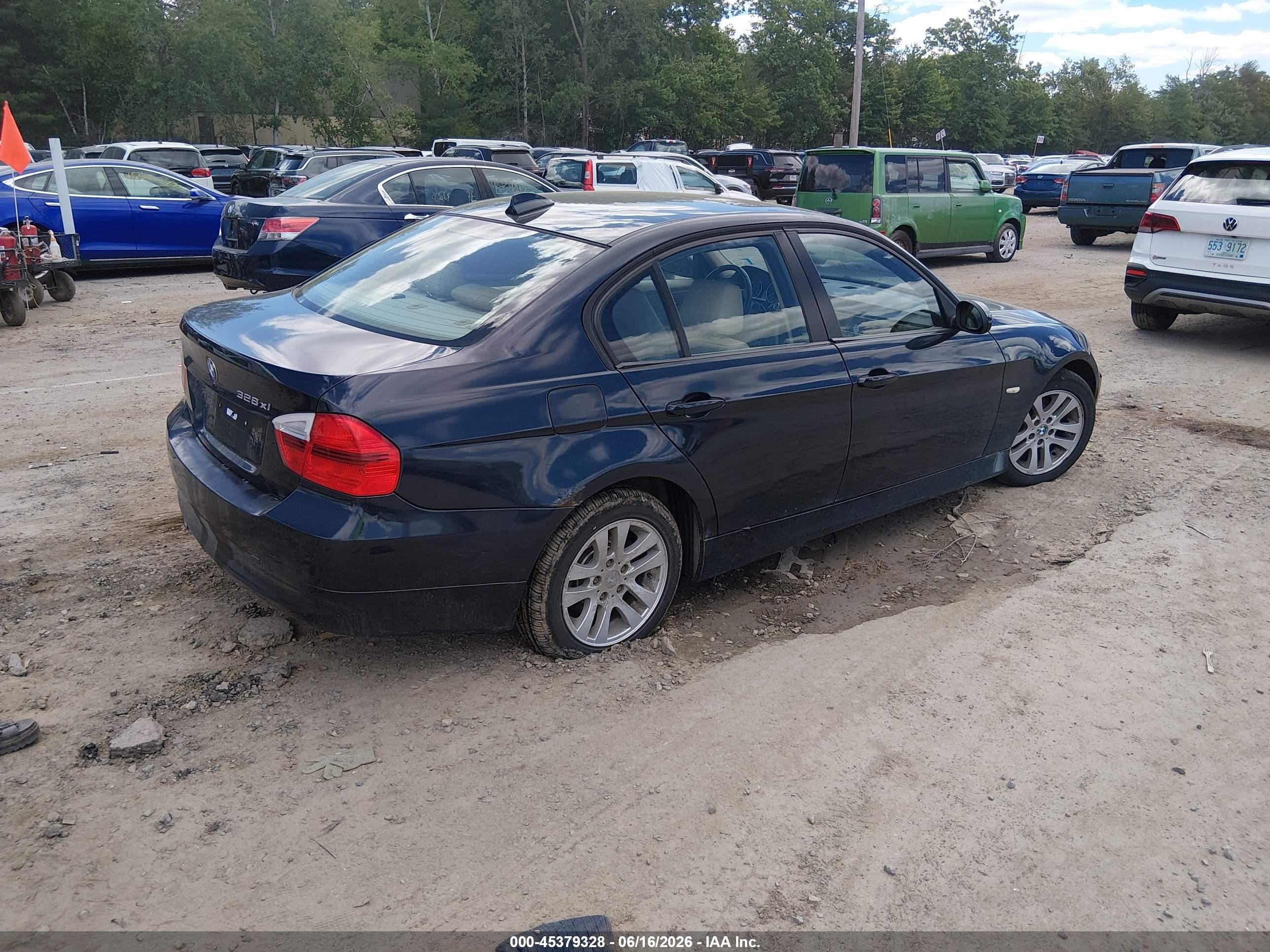 2007 Bmw 328xi   Синий vin: WBAVC93567KX59319