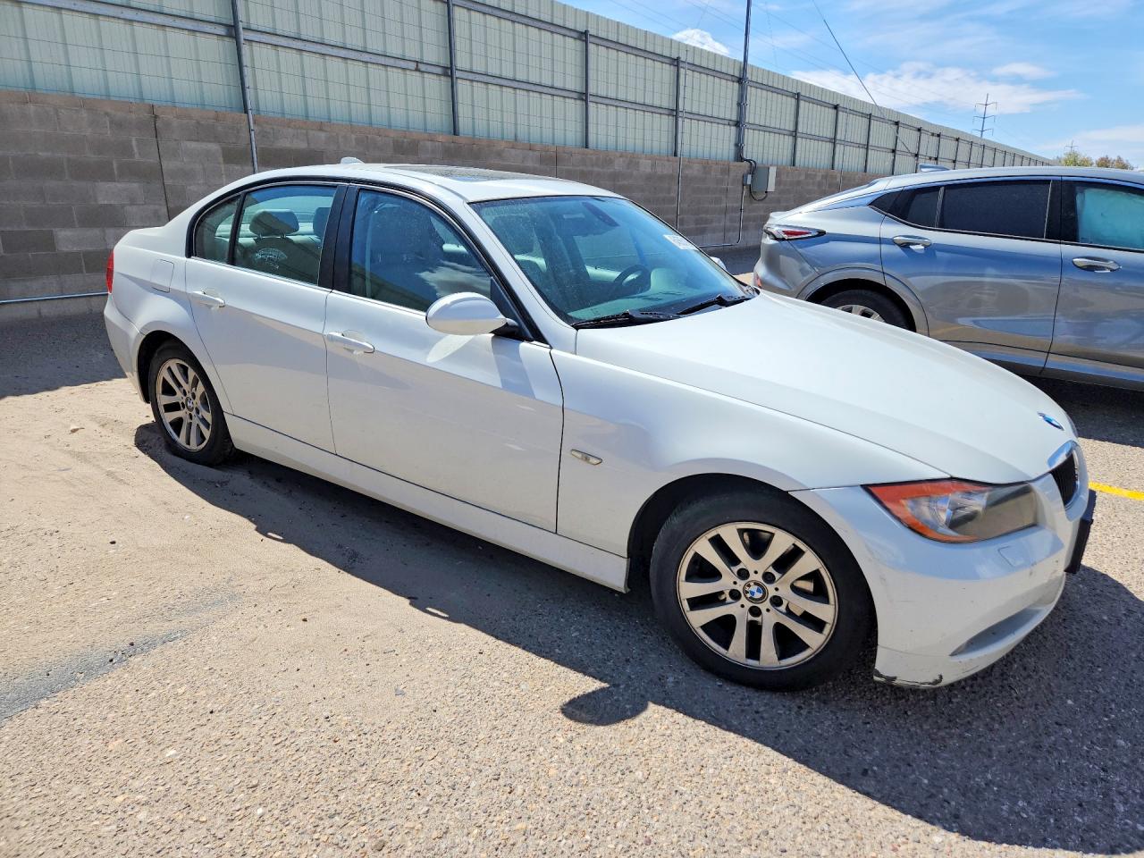 2007 Bmw 328 Xi Белый vin: WBAVC93587KX55515