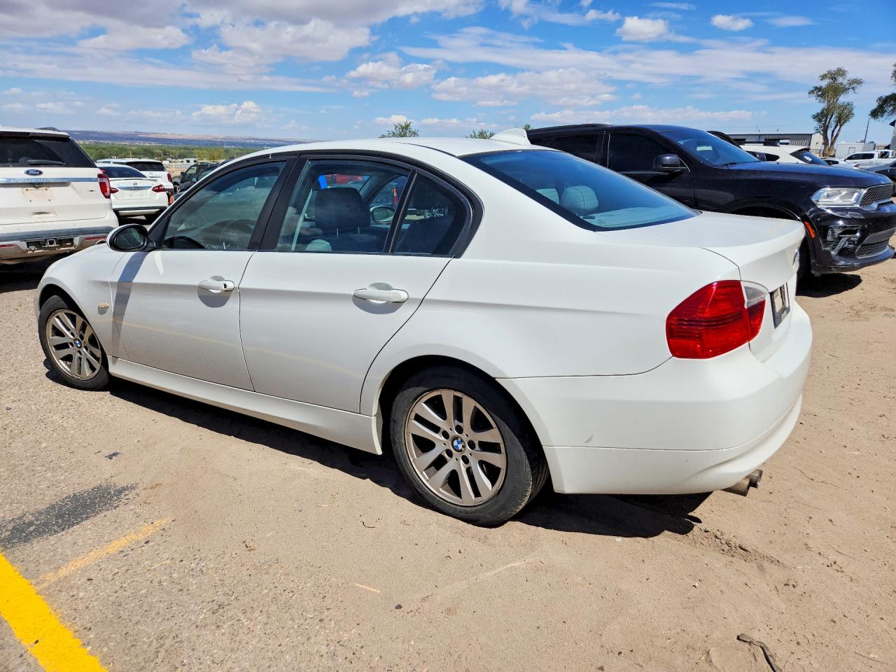 2007 Bmw 328 Xi Белый vin: WBAVC93587KX55515