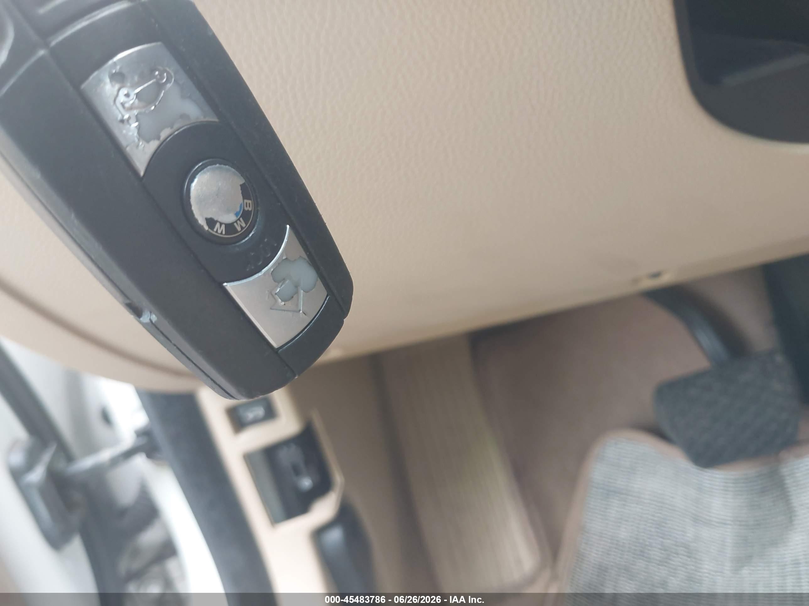 2007 Bmw 328xi Белый vin: WBAVC935X7KX61932