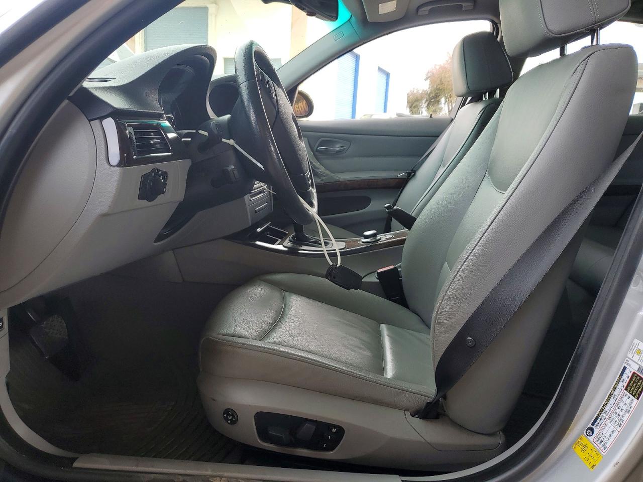 2008 Bmw 328 Xi Silver vin: WBAVC935X8K039037