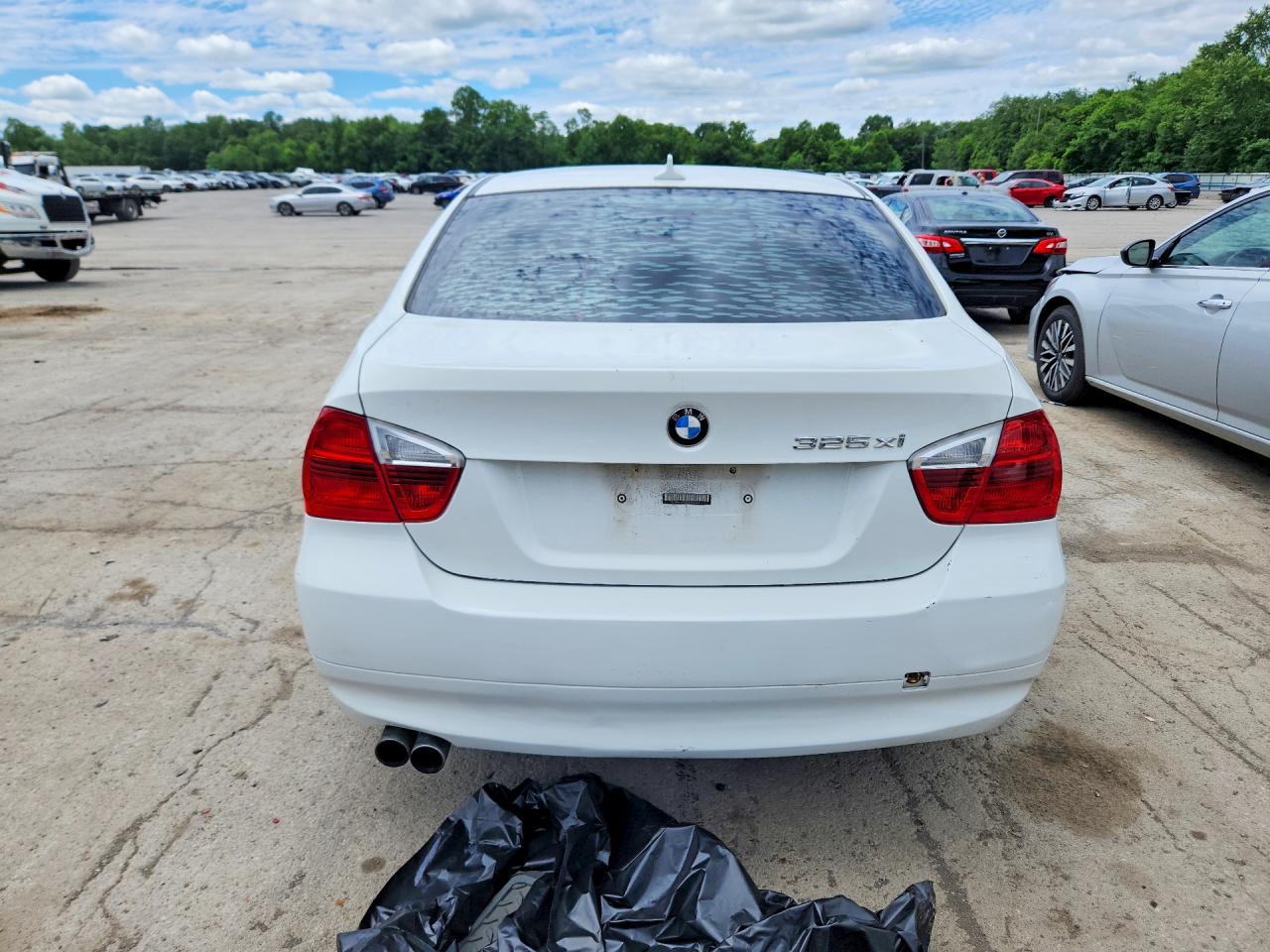 2006 Bmw 325 Xi White vin: WBAVD13516KV07166