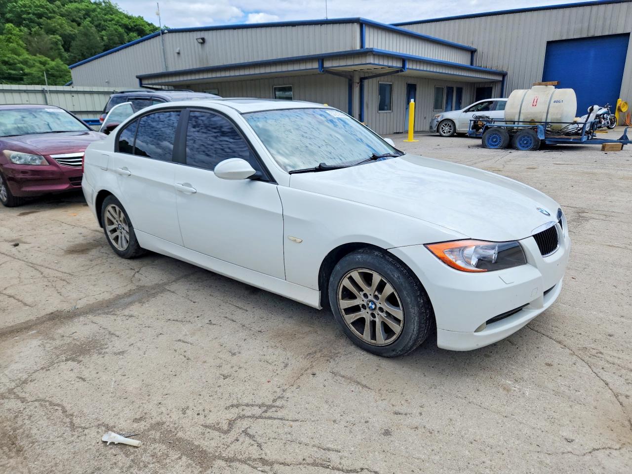 2006 Bmw 325 Xi White vin: WBAVD13516KV07166